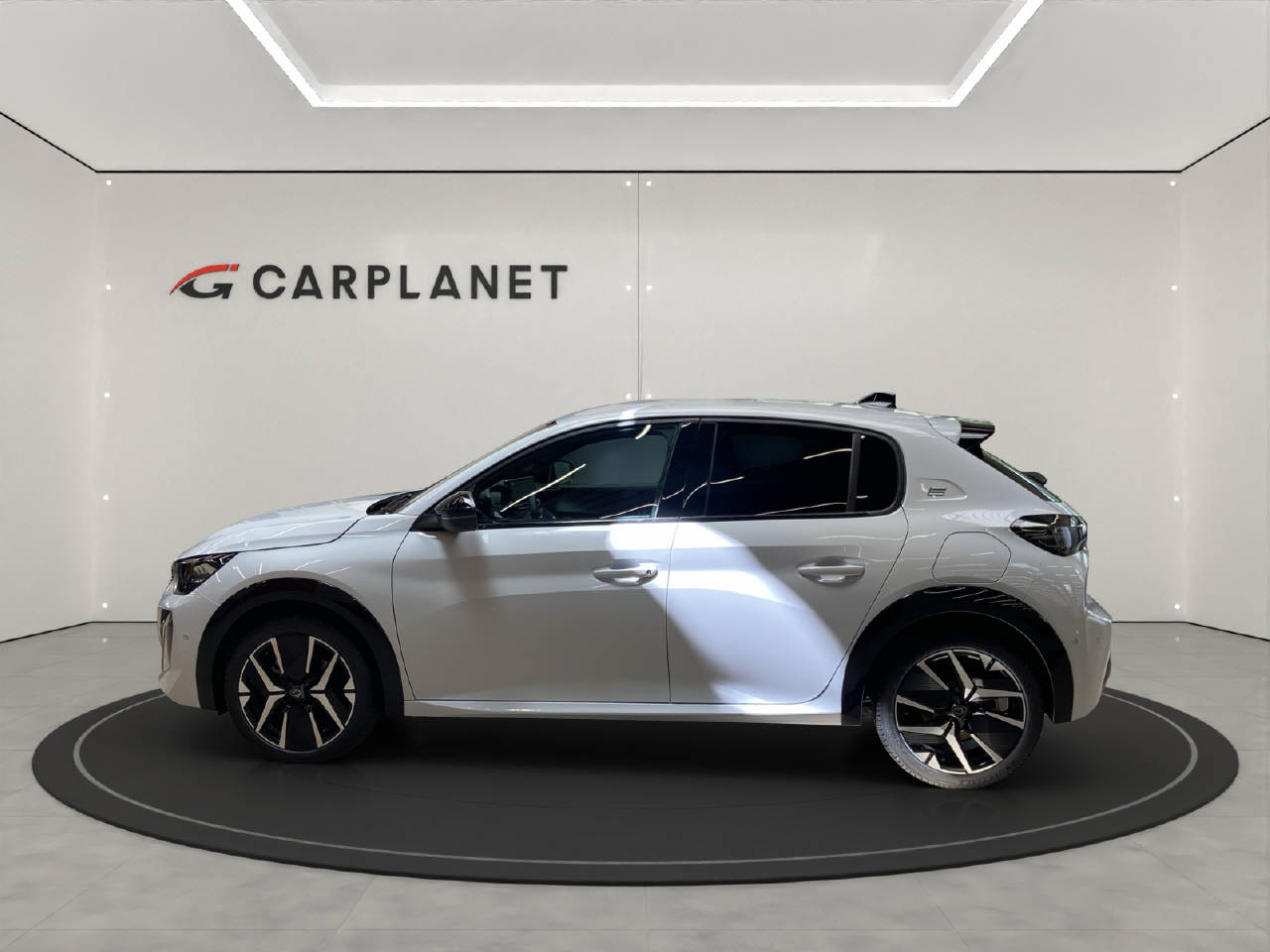 PEUGEOT 208 e-GT-image-1