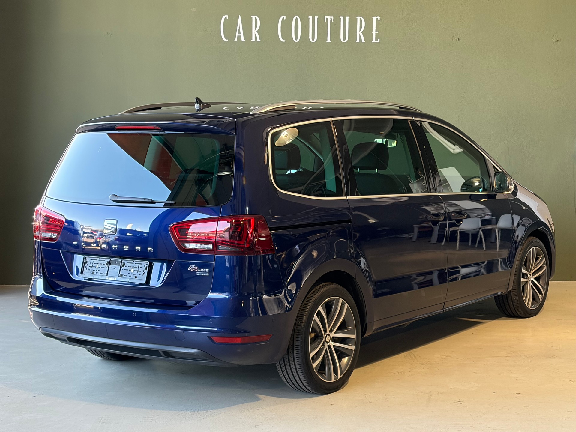 SEAT Alhambra 2.0 TDI FR Line 4Drive *7Plätzer*Anhängerkupplung*Ab MFK*2 Kindersitze integriert*-image-3