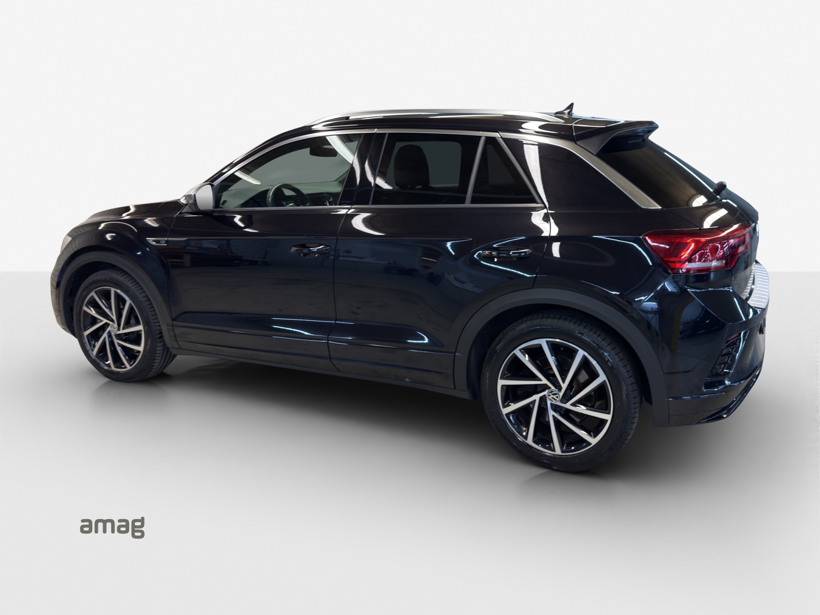 VW T-Roc 2.0 TSI R DSG 4Motion-image-2