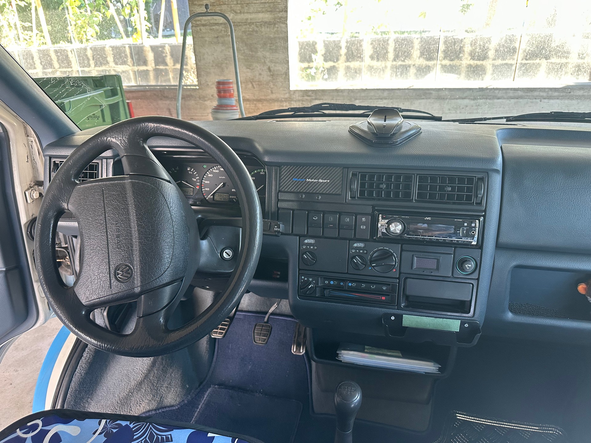 VW Caravelle-image-7