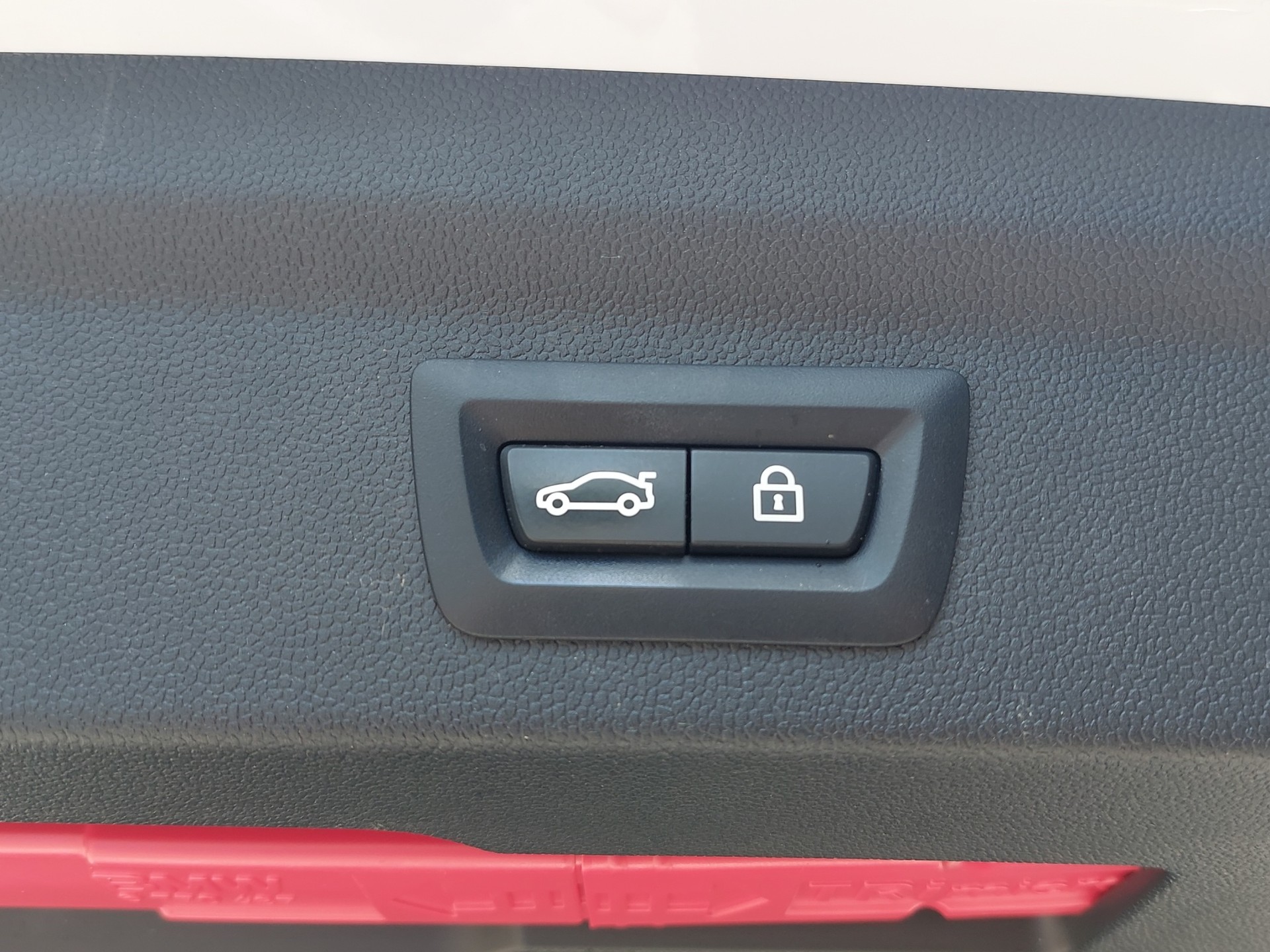 MINI Countryman F60 2.0i Cooper S ALL4-image-6