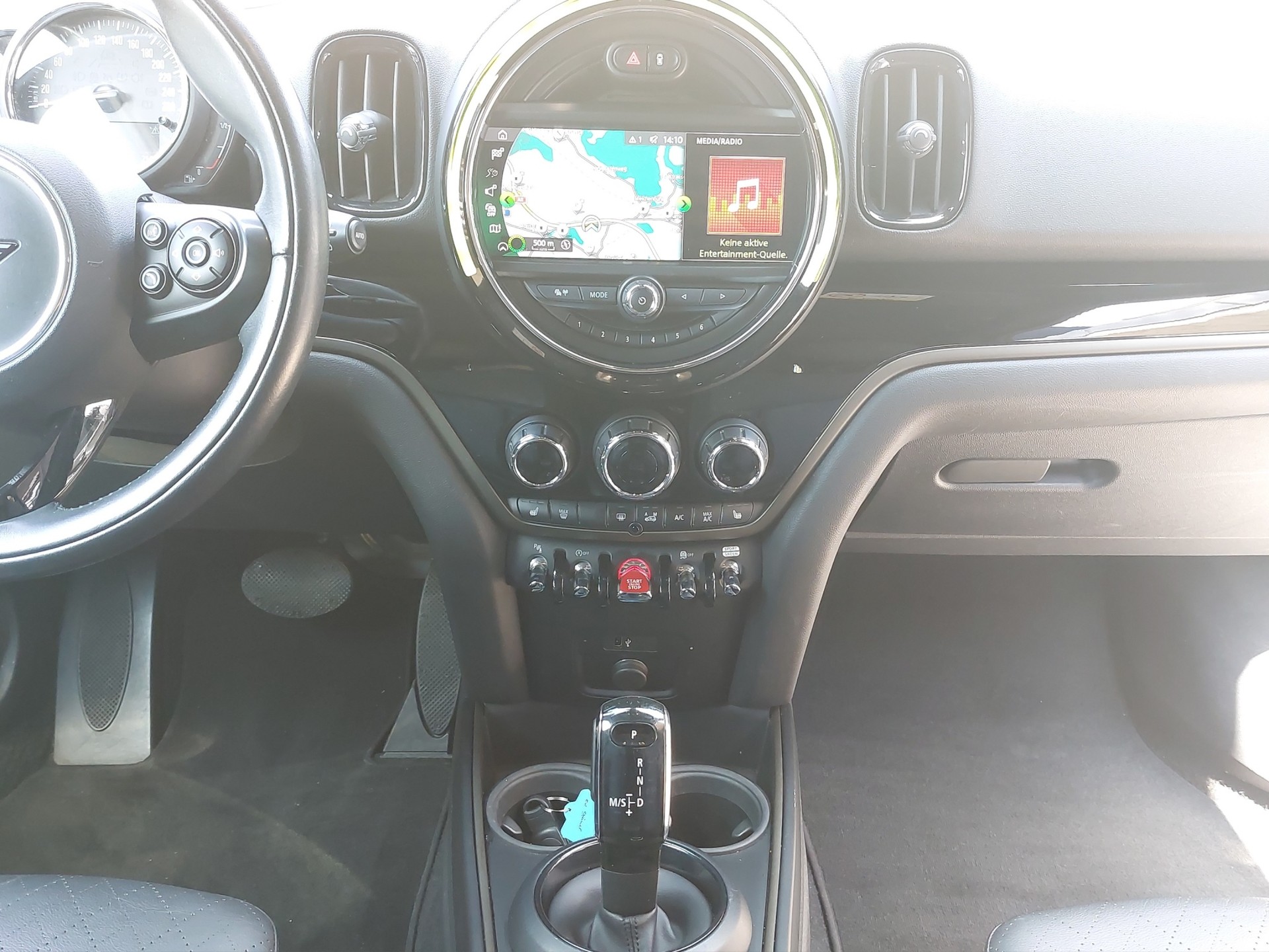 MINI Countryman F60 2.0i Cooper S ALL4-image-18