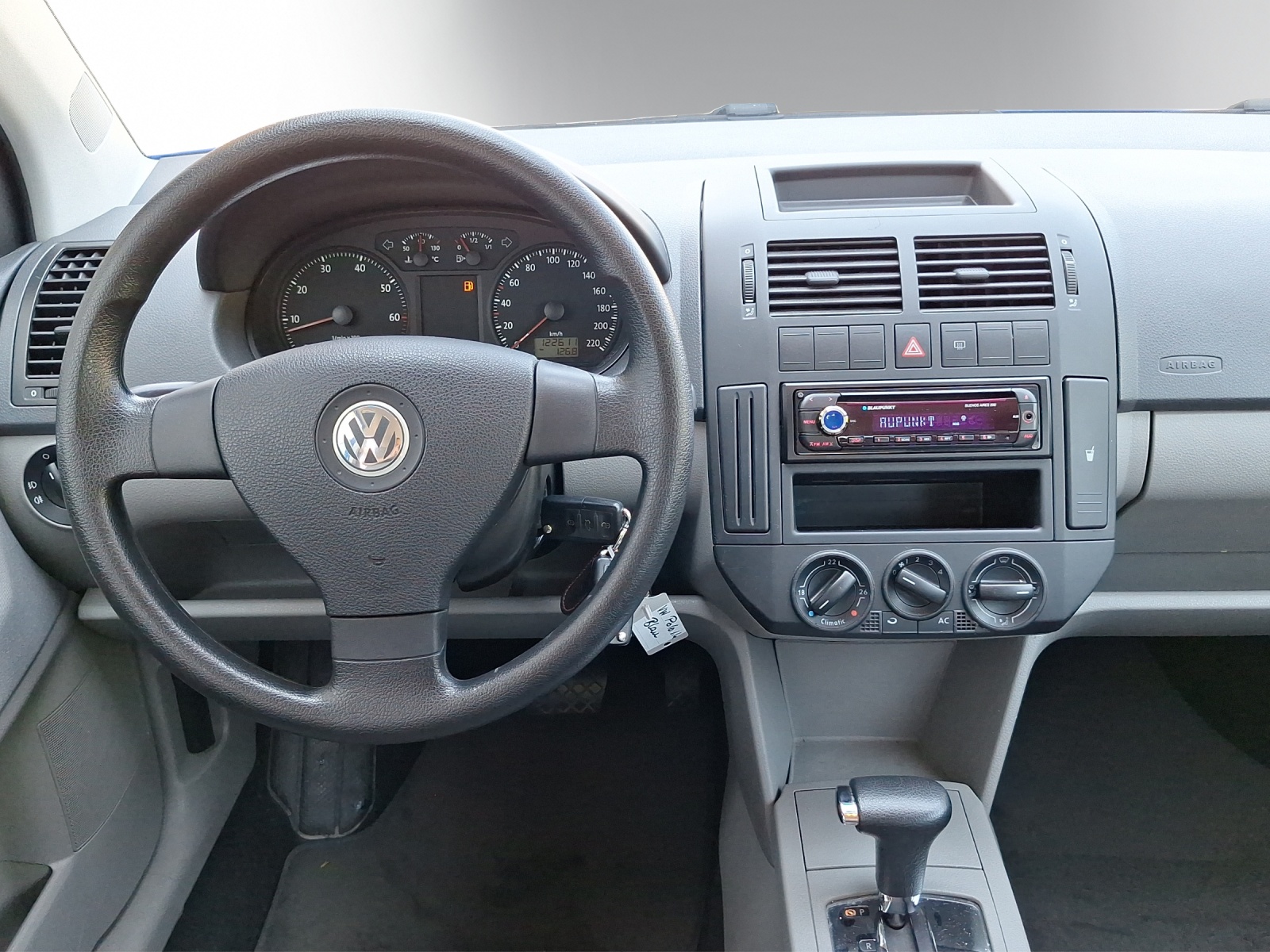 VW Polo 1.4-image-7