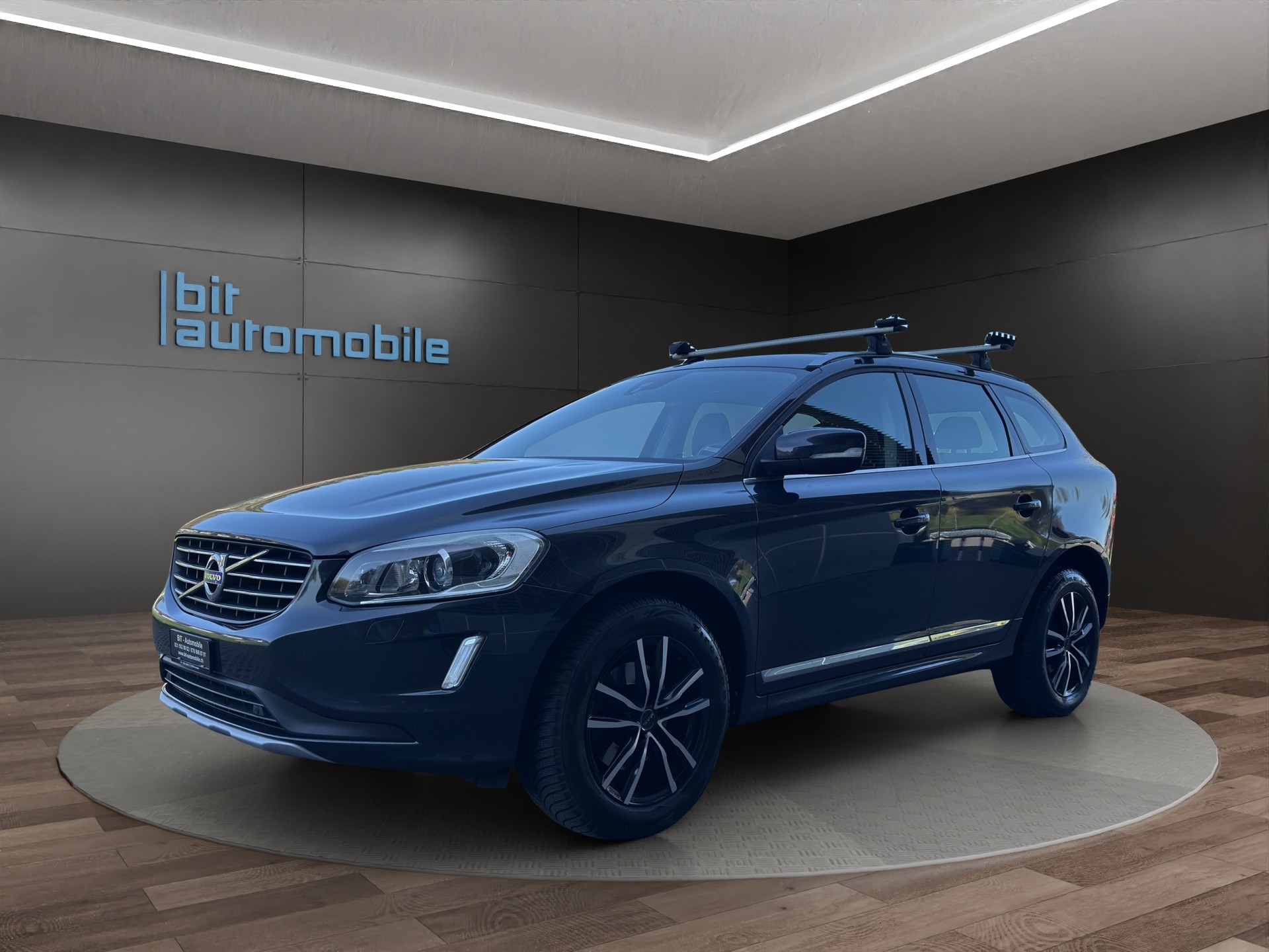 VOLVO VOLVO XC60 D3 Momentum Geartronic-image-0