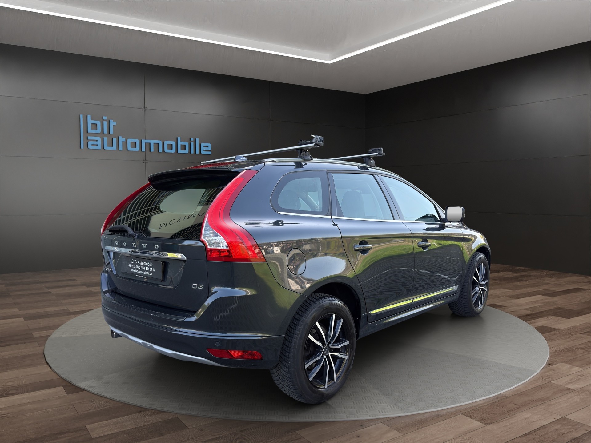 VOLVO VOLVO XC60 D3 Momentum Geartronic-image-7