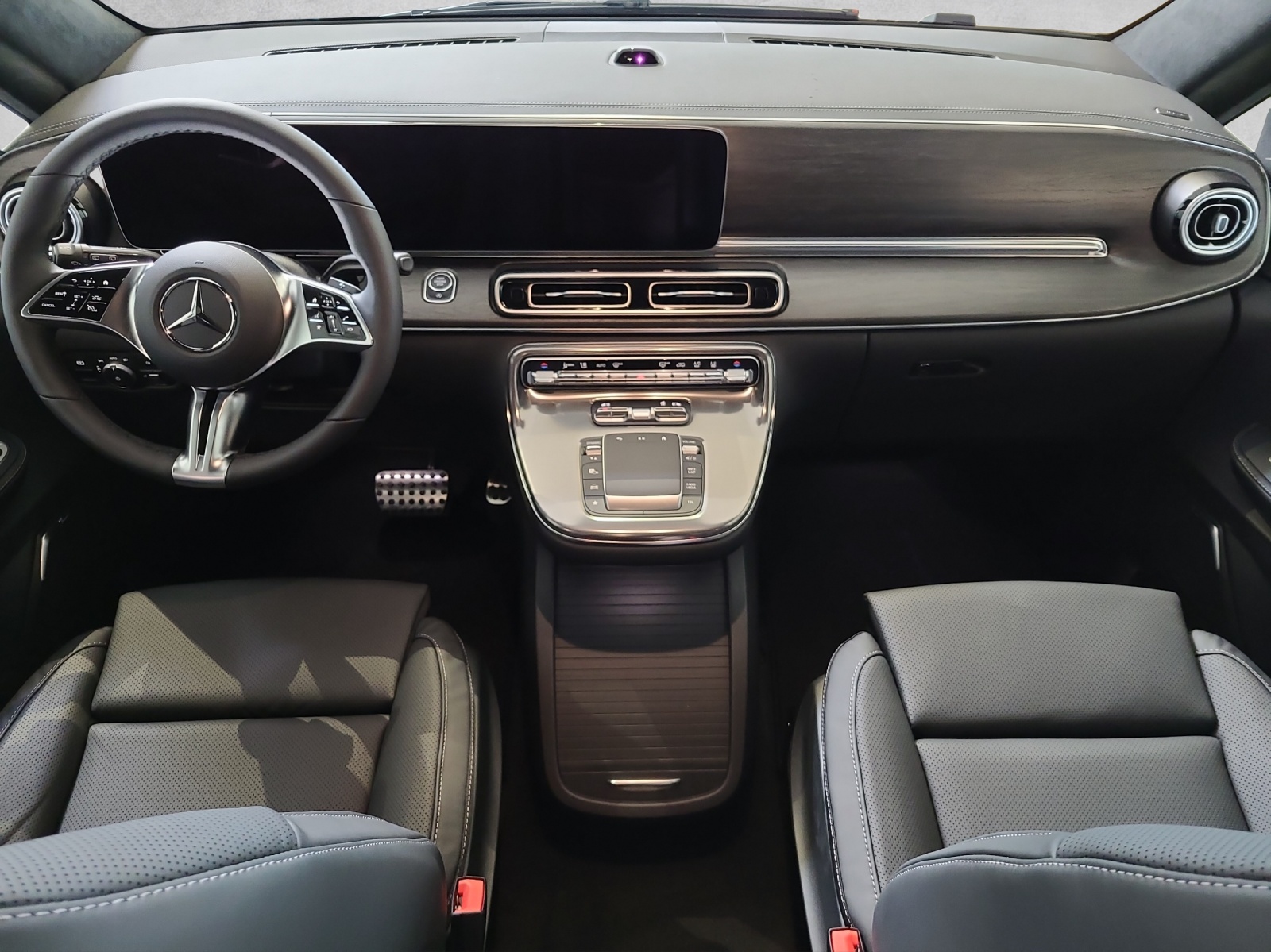MERCEDES-BENZ V 300 d lang 4Matic Swiss Edition 9G-Tronic-image-11