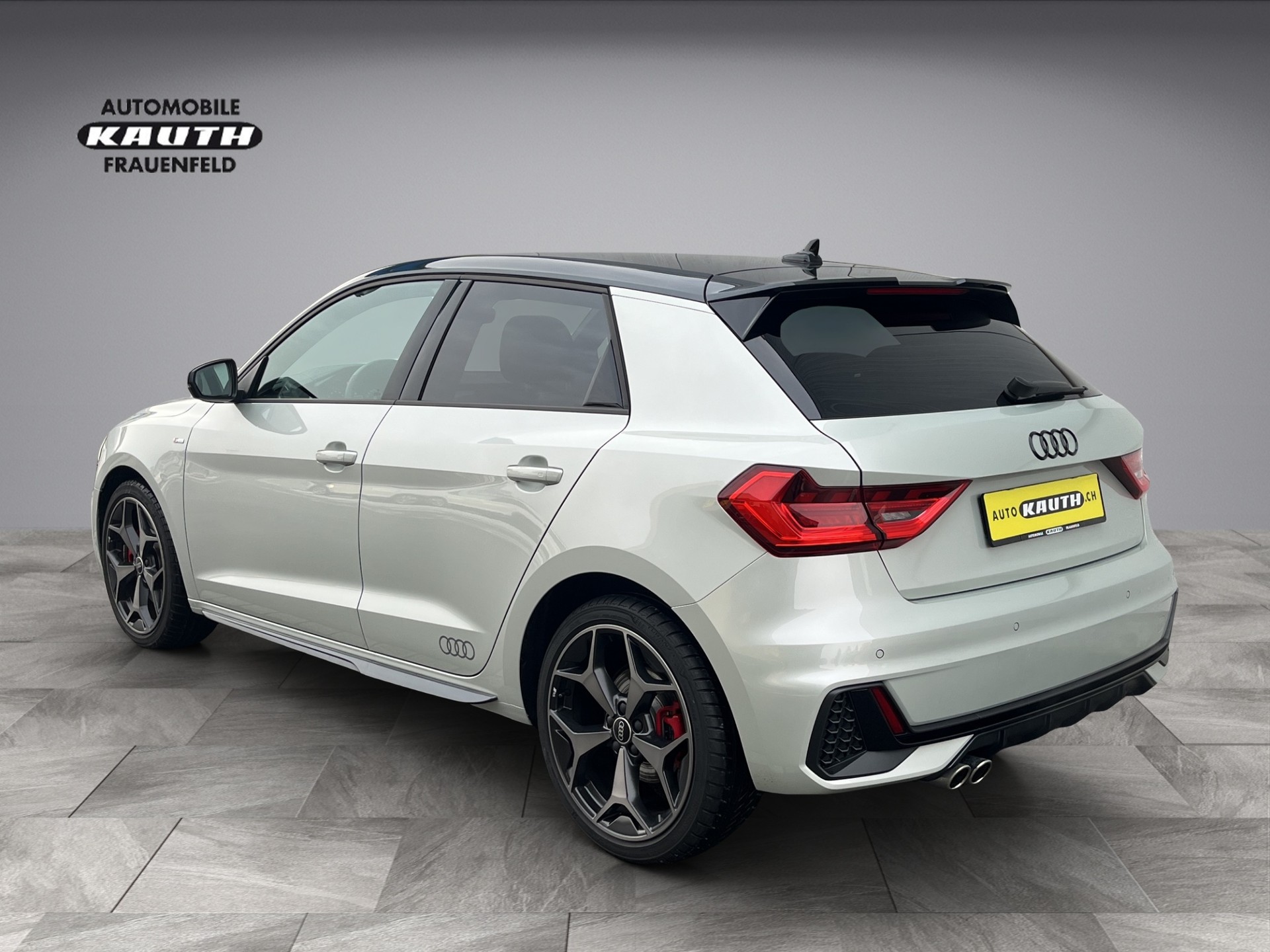 AUDI A1 Sportback 40 TFSI S Line S-tronic*Tausilber, 207 PS, (5-Jahre Garantie)-showroom-element-2