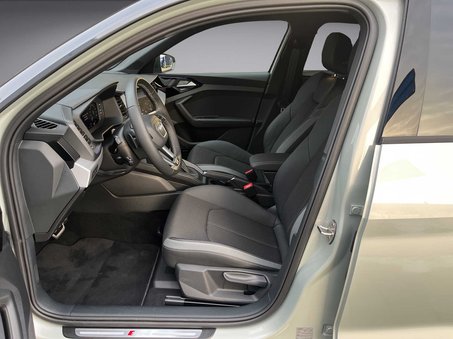 AUDI A1 Sportback 40 TFSI S Line S-tronic*Tausilber, 207 PS, (5-Jahre Garantie)-image-7