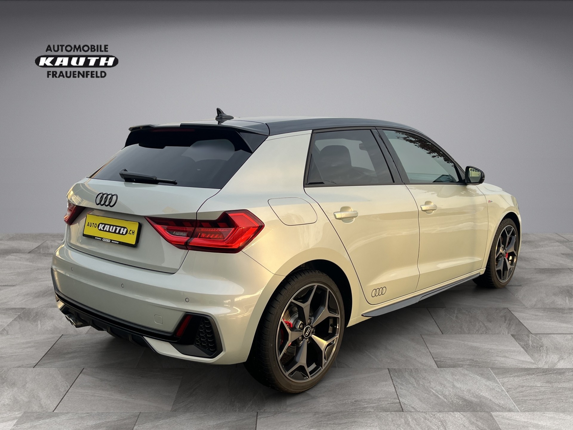 AUDI A1 Sportback 40 TFSI S Line S-tronic*Tausilber, 207 PS, (5-Jahre Garantie)-image-5