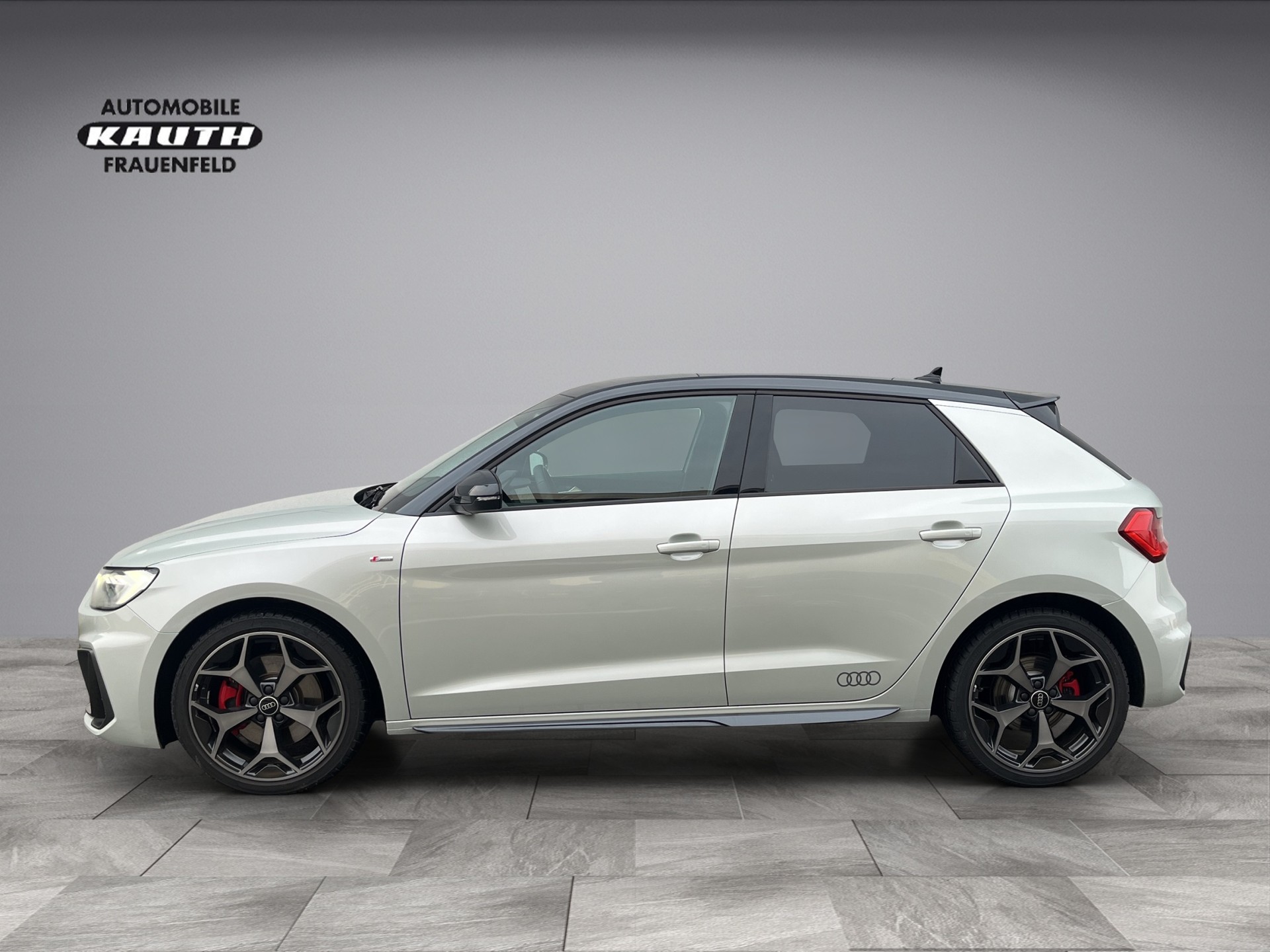 AUDI A1 Sportback 40 TFSI S Line S-tronic*Tausilber, 207 PS, (5-Jahre Garantie)-showroom-element-1