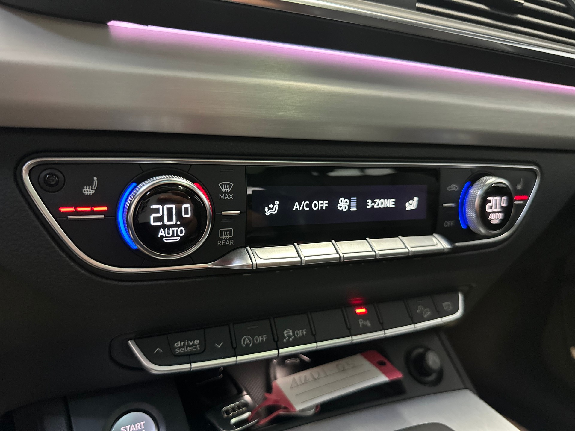 AUDI Q5 2.0 TFSI sport quattro S-tronic-image-16