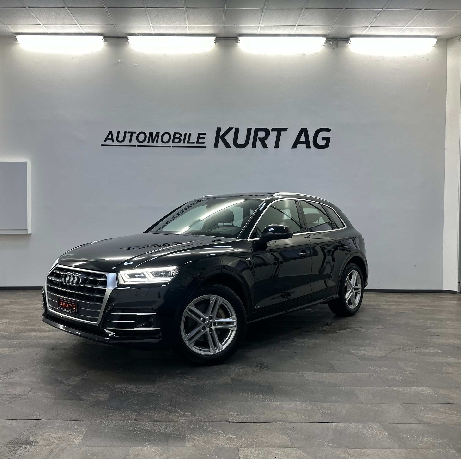 AUDI Q5 2.0 TFSI sport quattro S-tronic