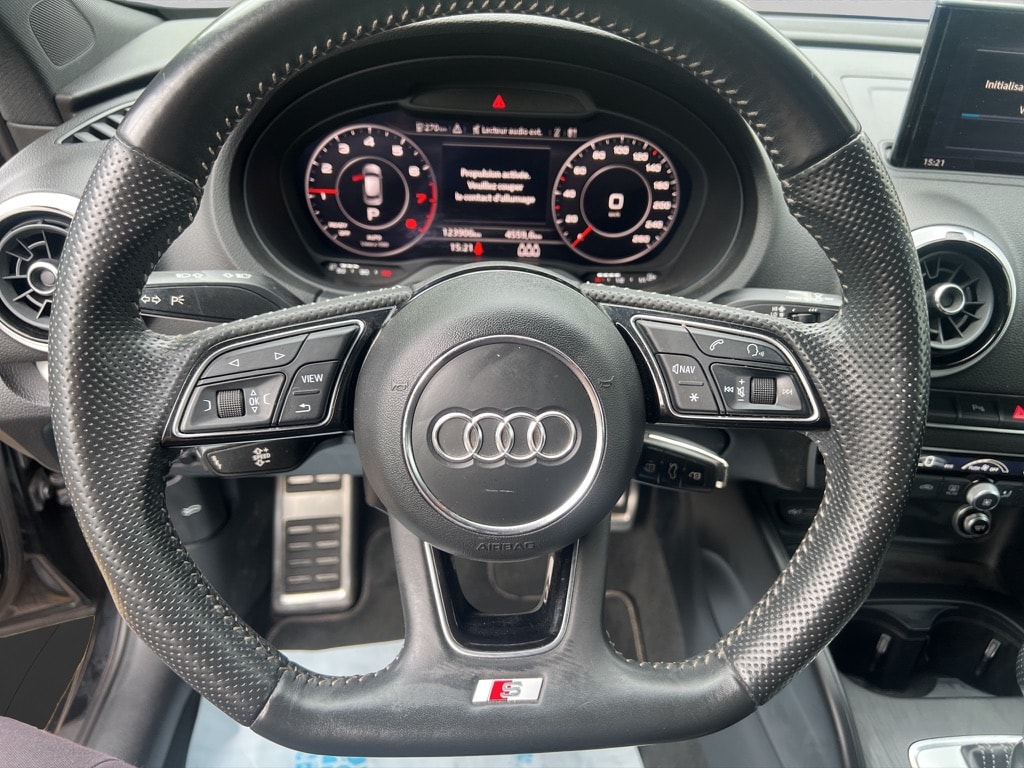 AUDI A3 Sportback 35 TFSI Sport S-tronic-image-14