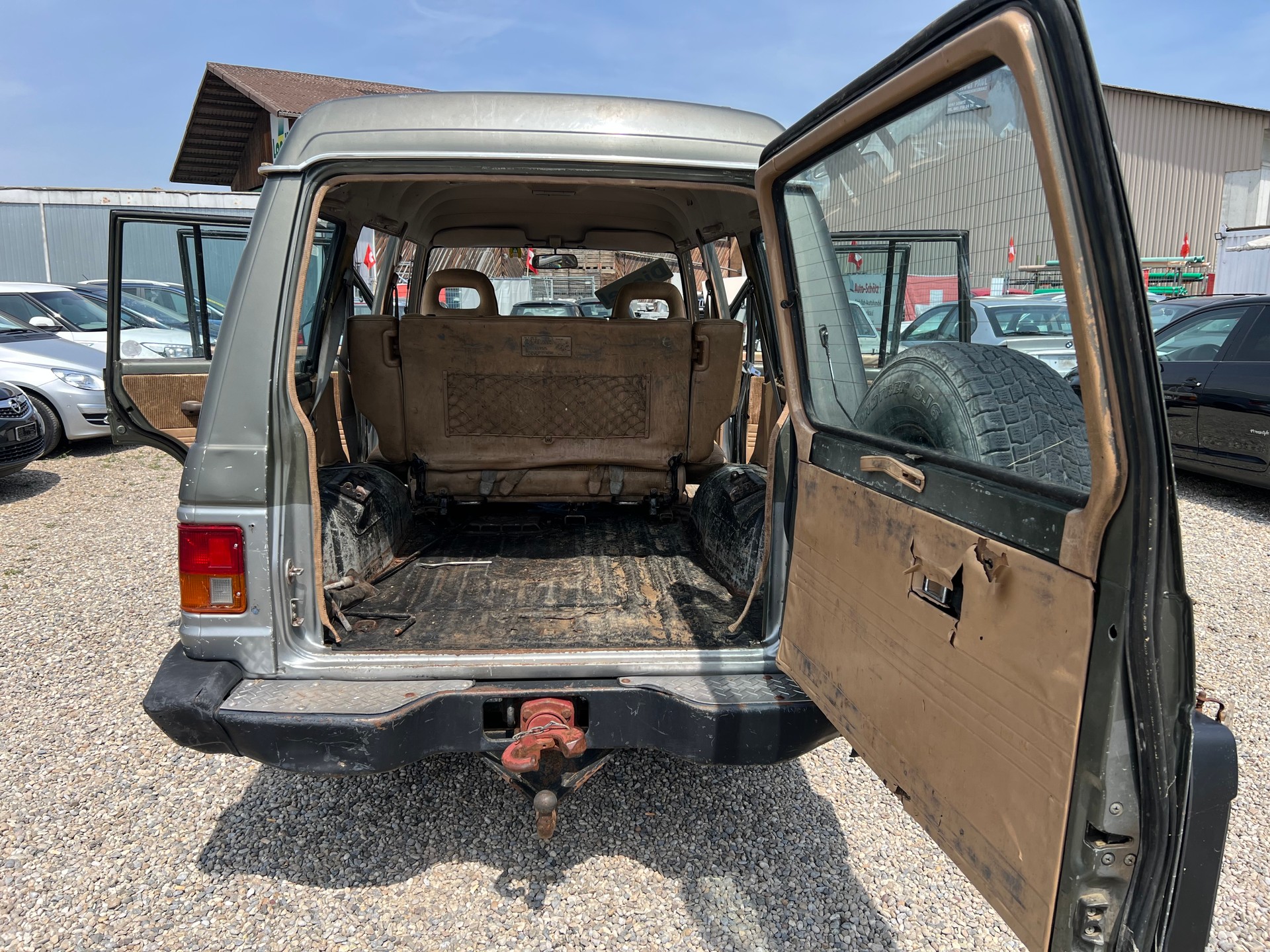 MITSUBISHI Pajero 2.5 TD Wagon-image-11