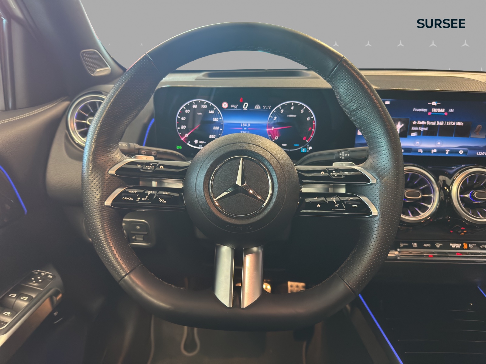 MERCEDES-BENZ GLB 250 4Matic 8G-Tronic-image-9