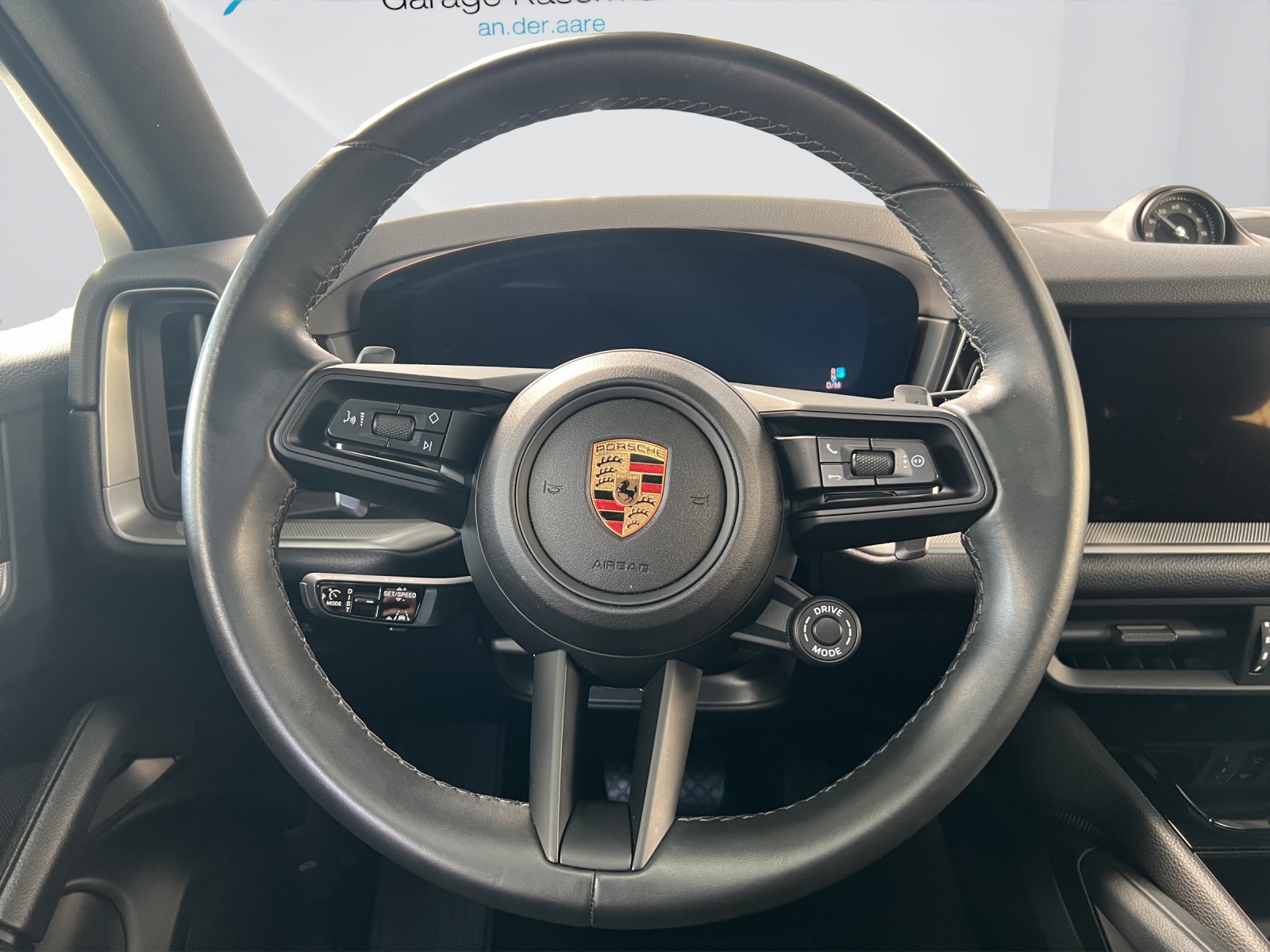 PORSCHE Cayenne Coupé Tiptronic-image-10