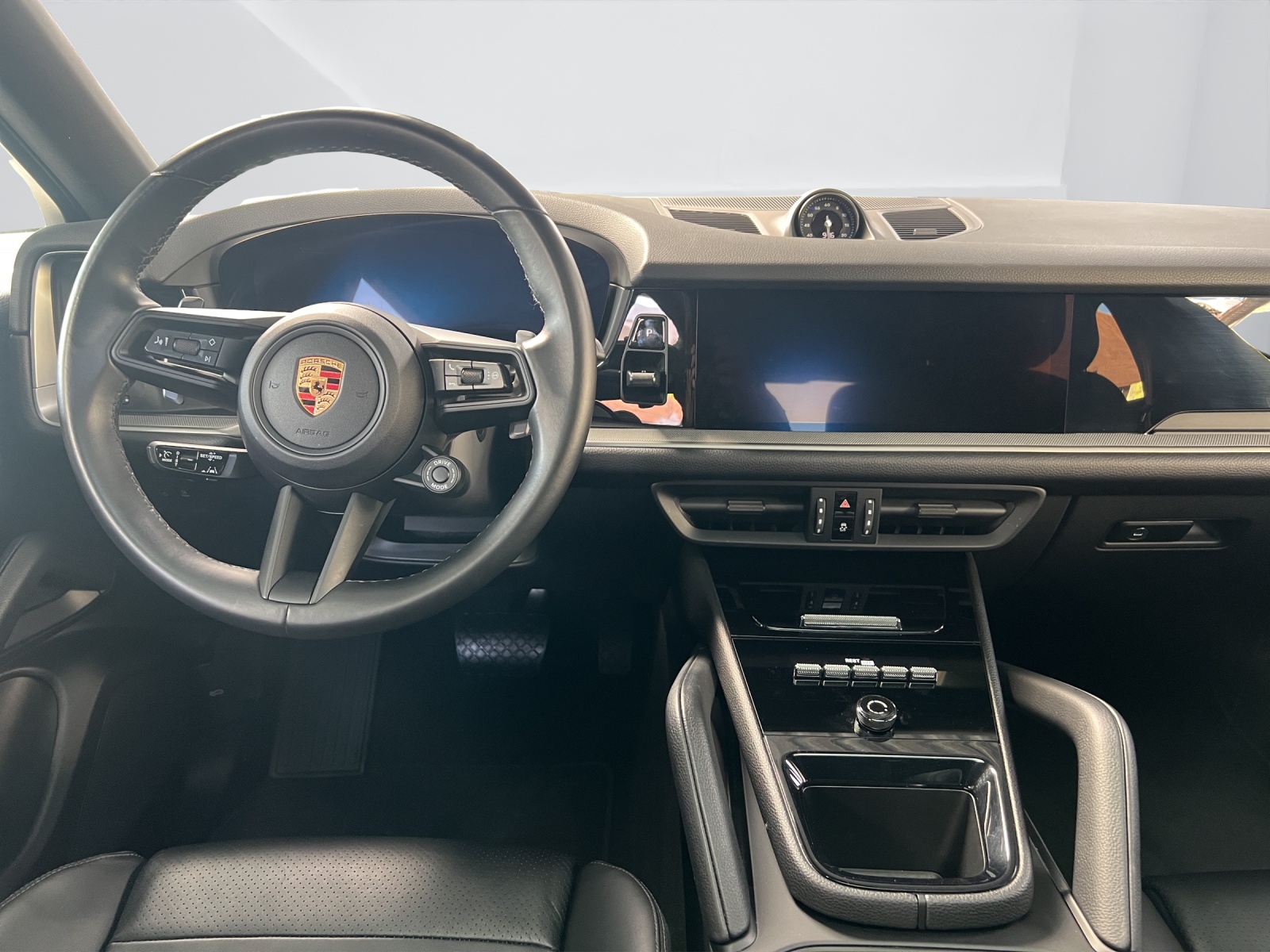 PORSCHE Cayenne Coupé Tiptronic-image-9