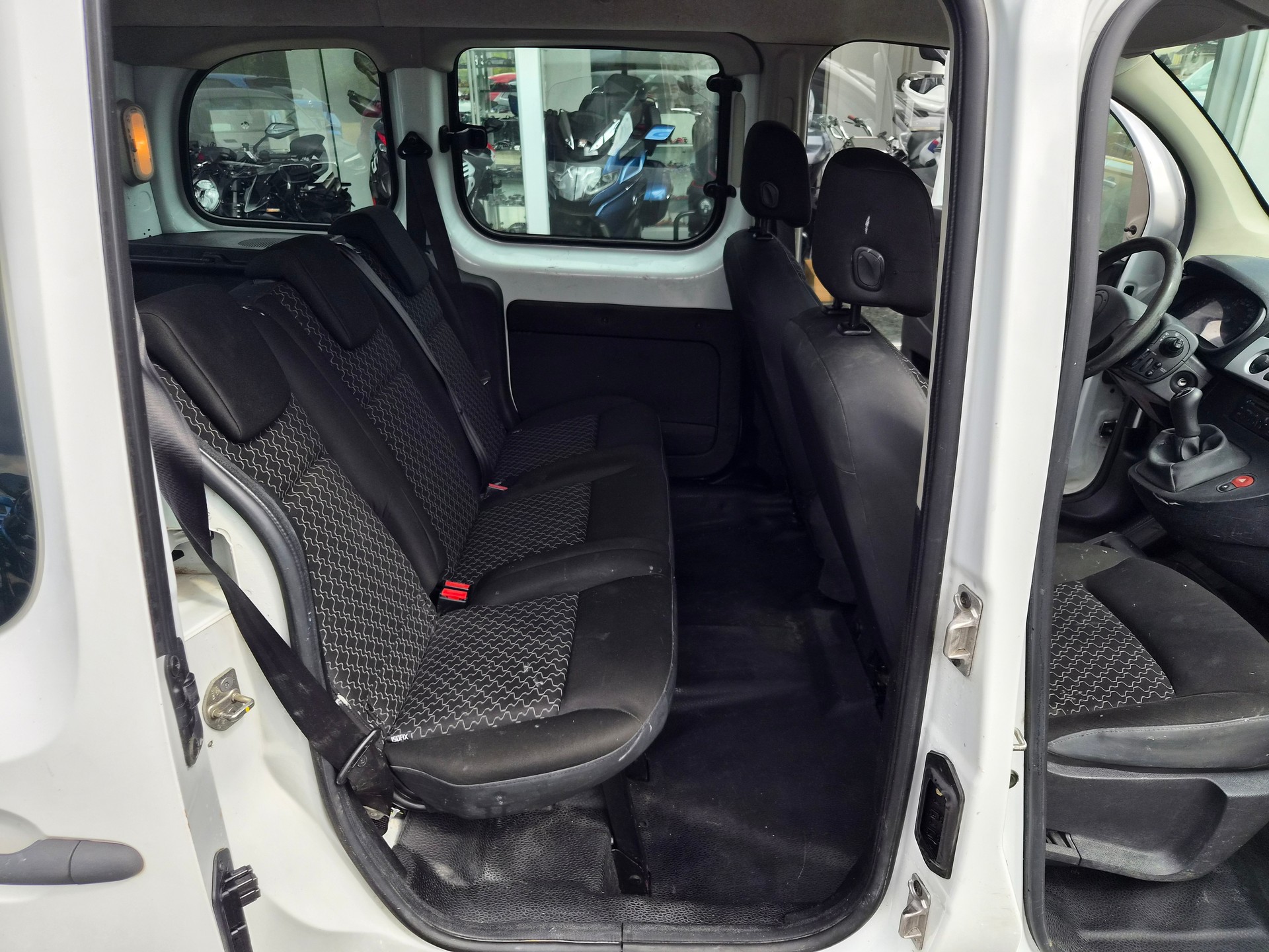 RENAULT Kangoo 1.6 16V Expression-image-9
