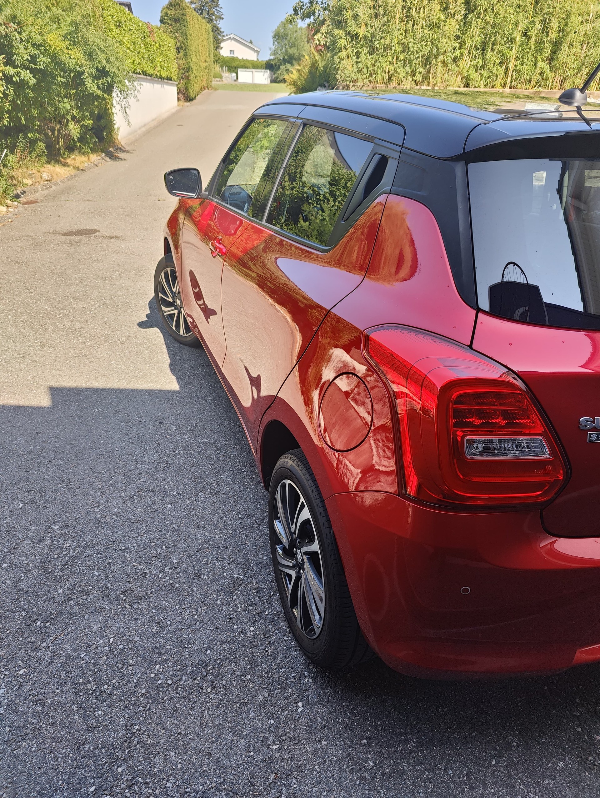 SUZUKI 1.2 Compact Top Hybrid 4x4-image-5
