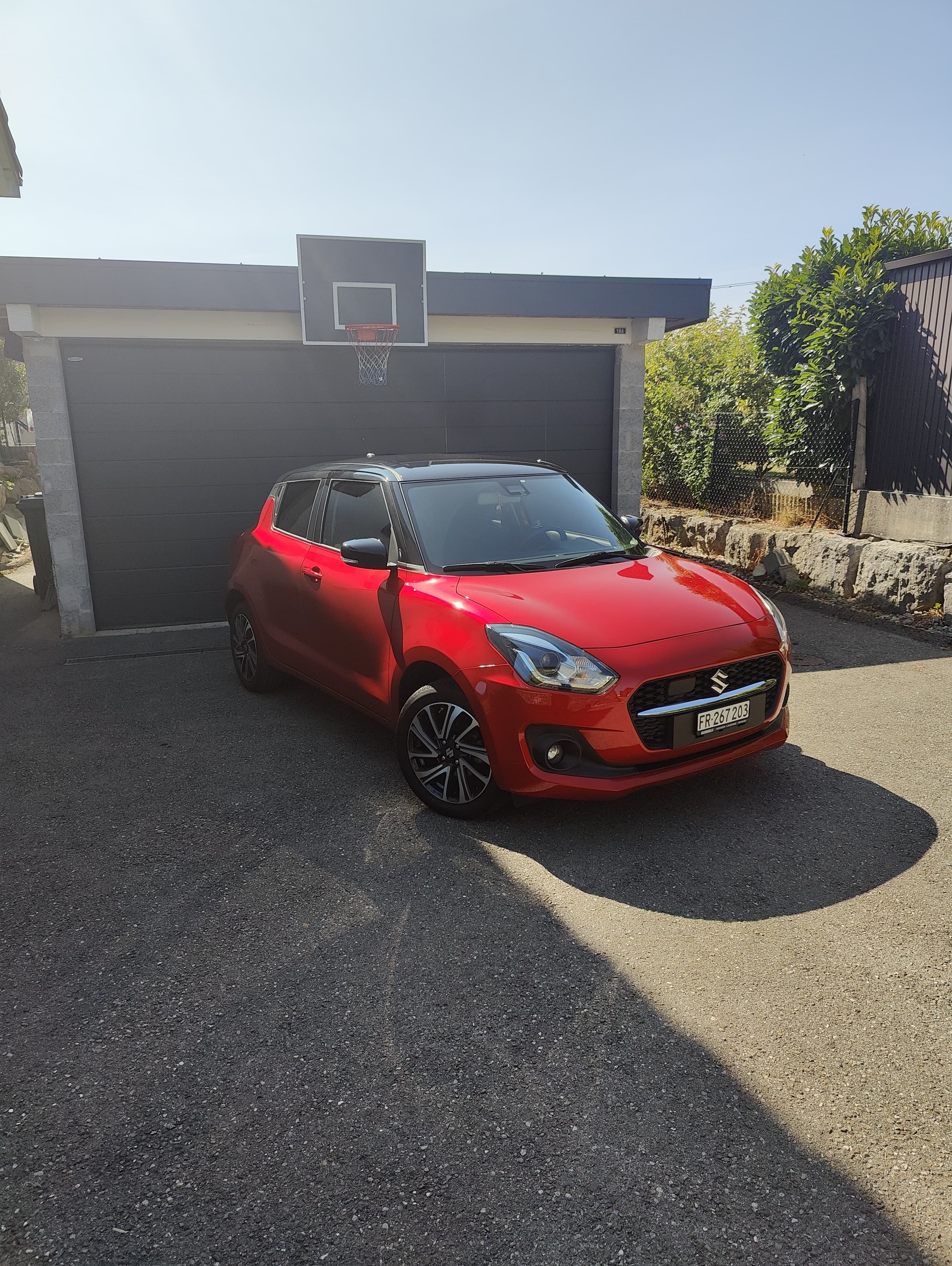 SUZUKI 1.2 Compact Top Hybrid 4x4-image-0