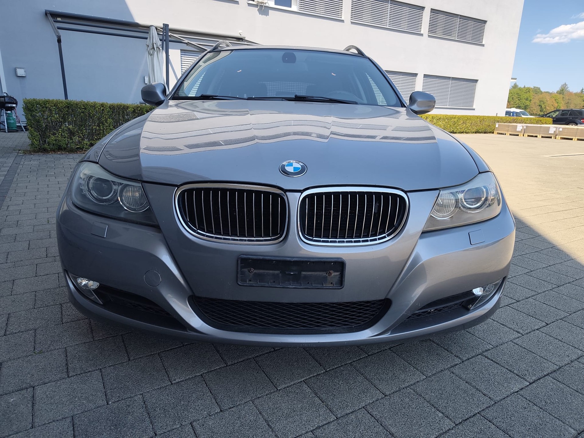 BMW 325i Touring more4you Steptronic-image-0