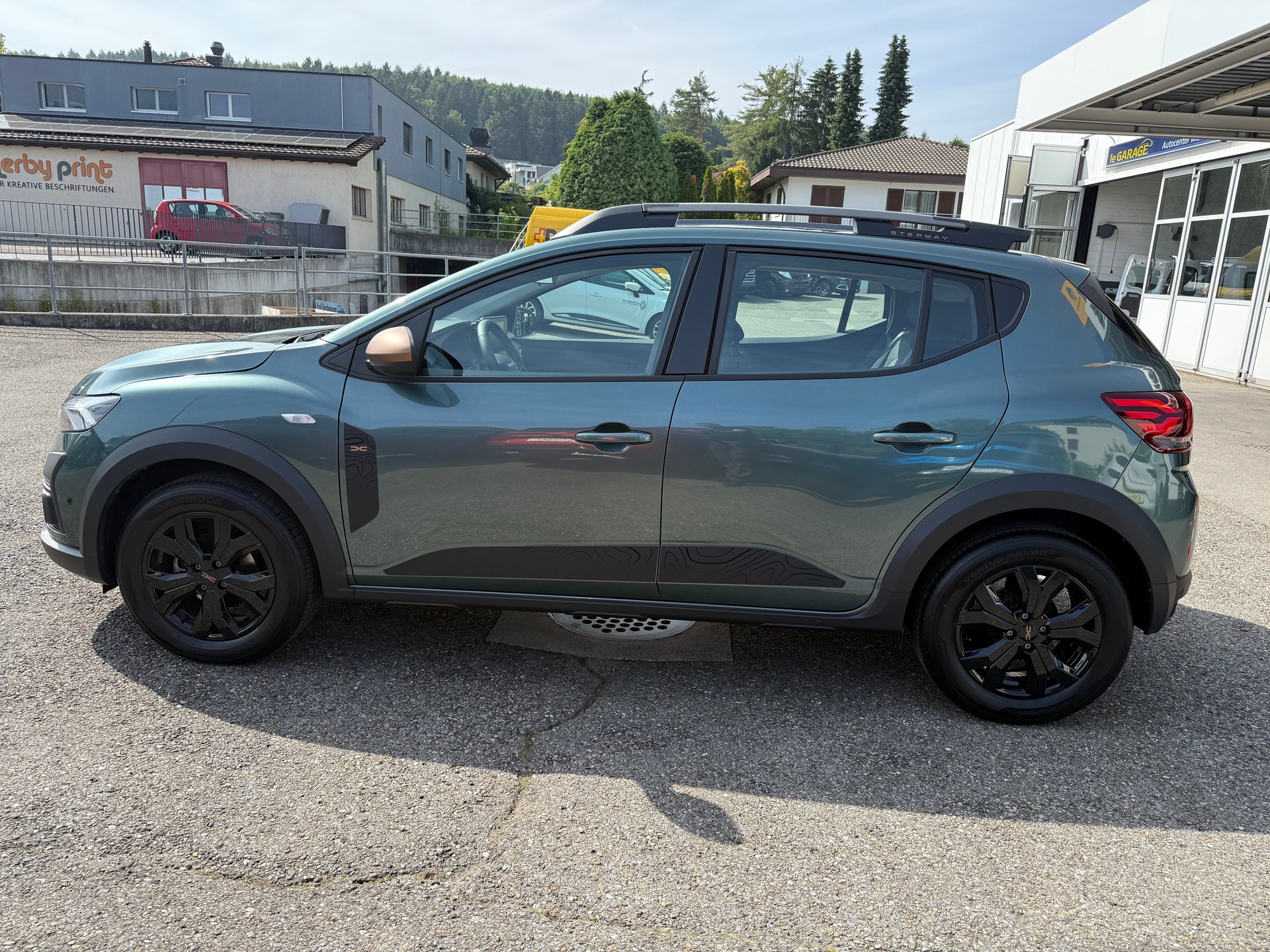 DACIA Sandero Stepway TCe 90 Extreme CVT-showroom-element-2