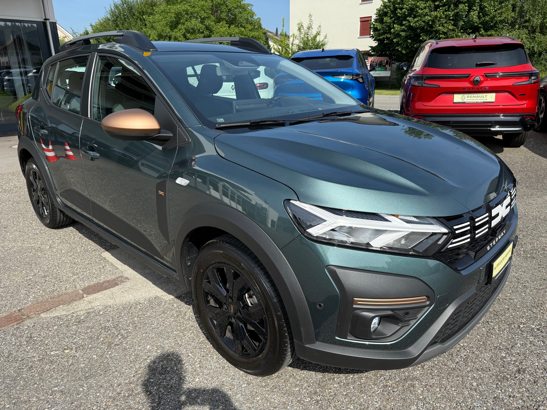 DACIA Sandero Stepway TCe 90 Extreme CVT-image-7