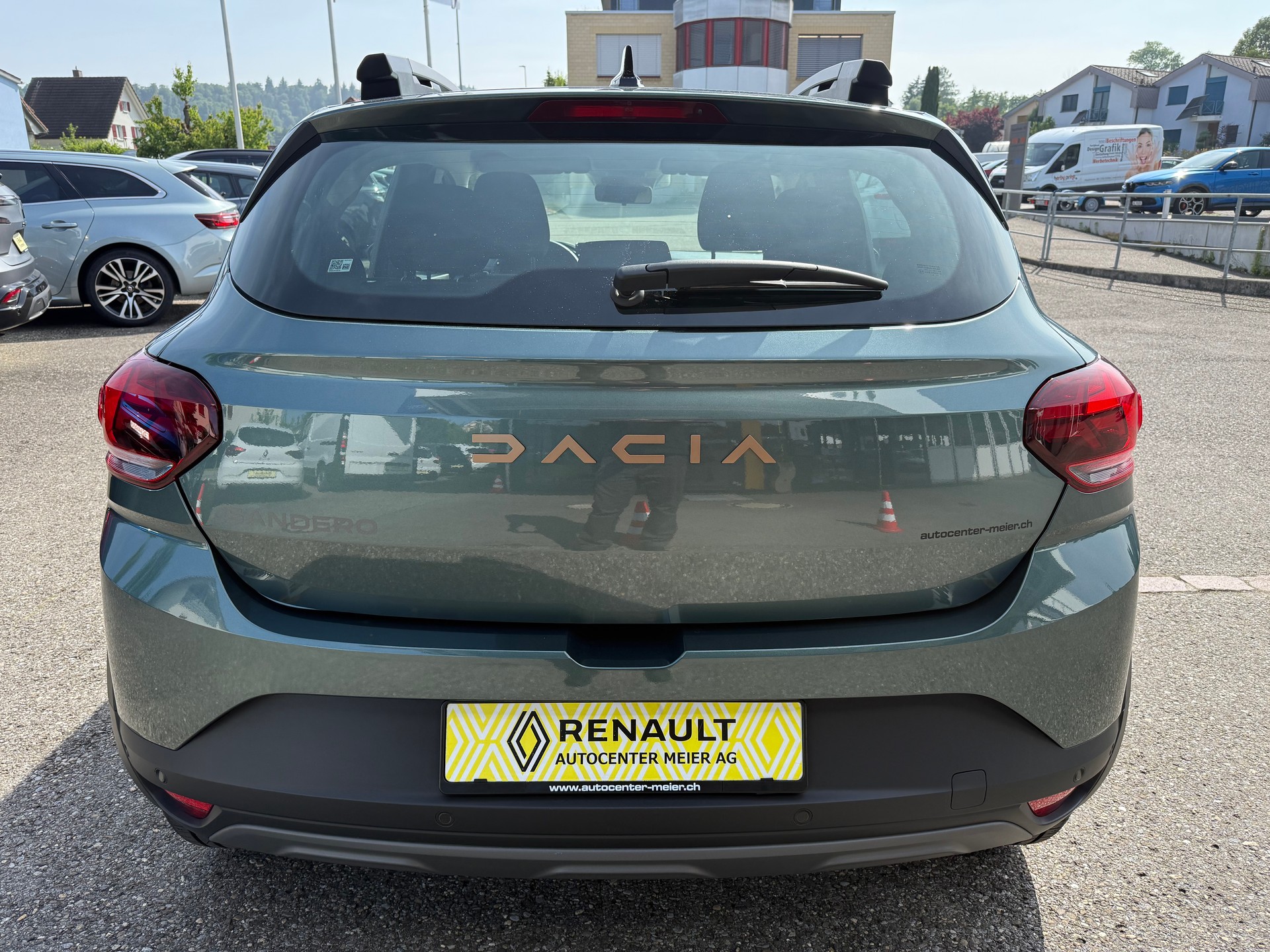 DACIA Sandero Stepway TCe 90 Extreme CVT-image-4
