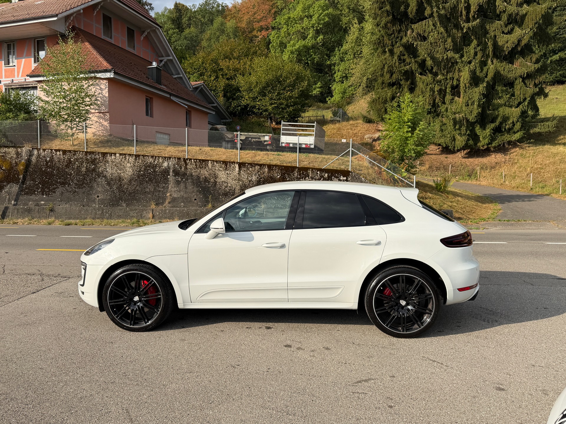 PORSCHE Macan Turbo PDK-image-2