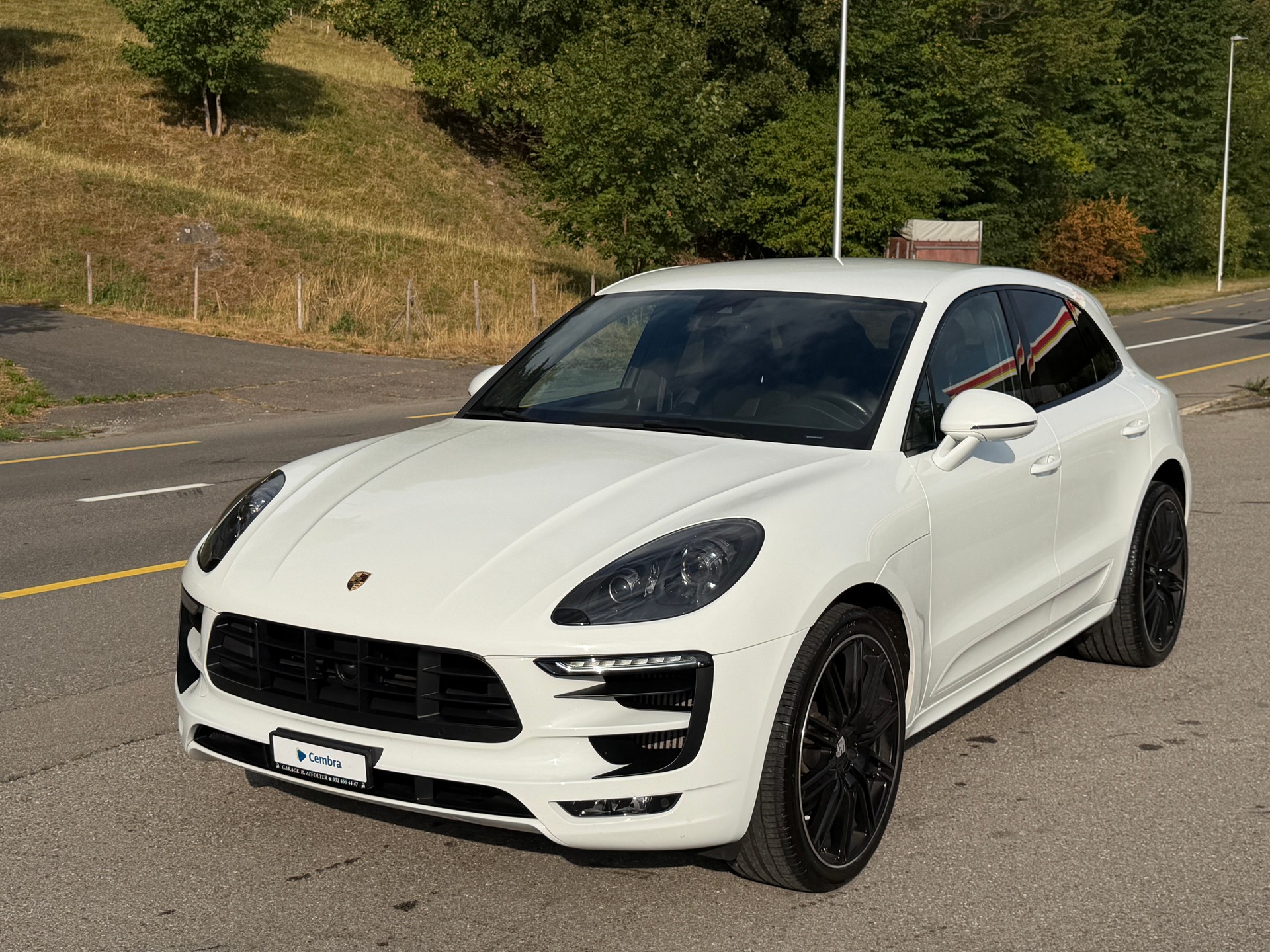 PORSCHE Macan Turbo PDK-image-0