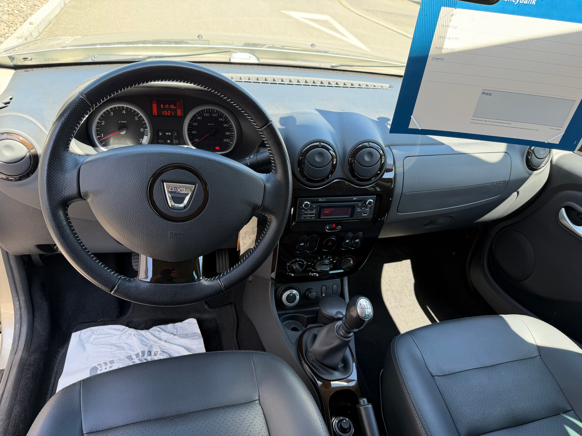 DACIA Duster 1.6 Ambiance 4x4-image-37