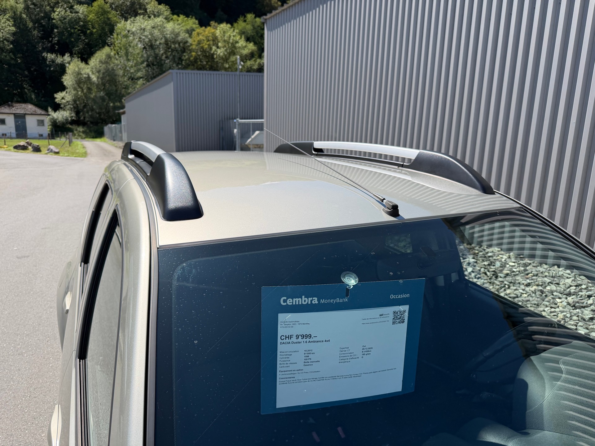 DACIA Duster 1.6 Ambiance 4x4-image-16