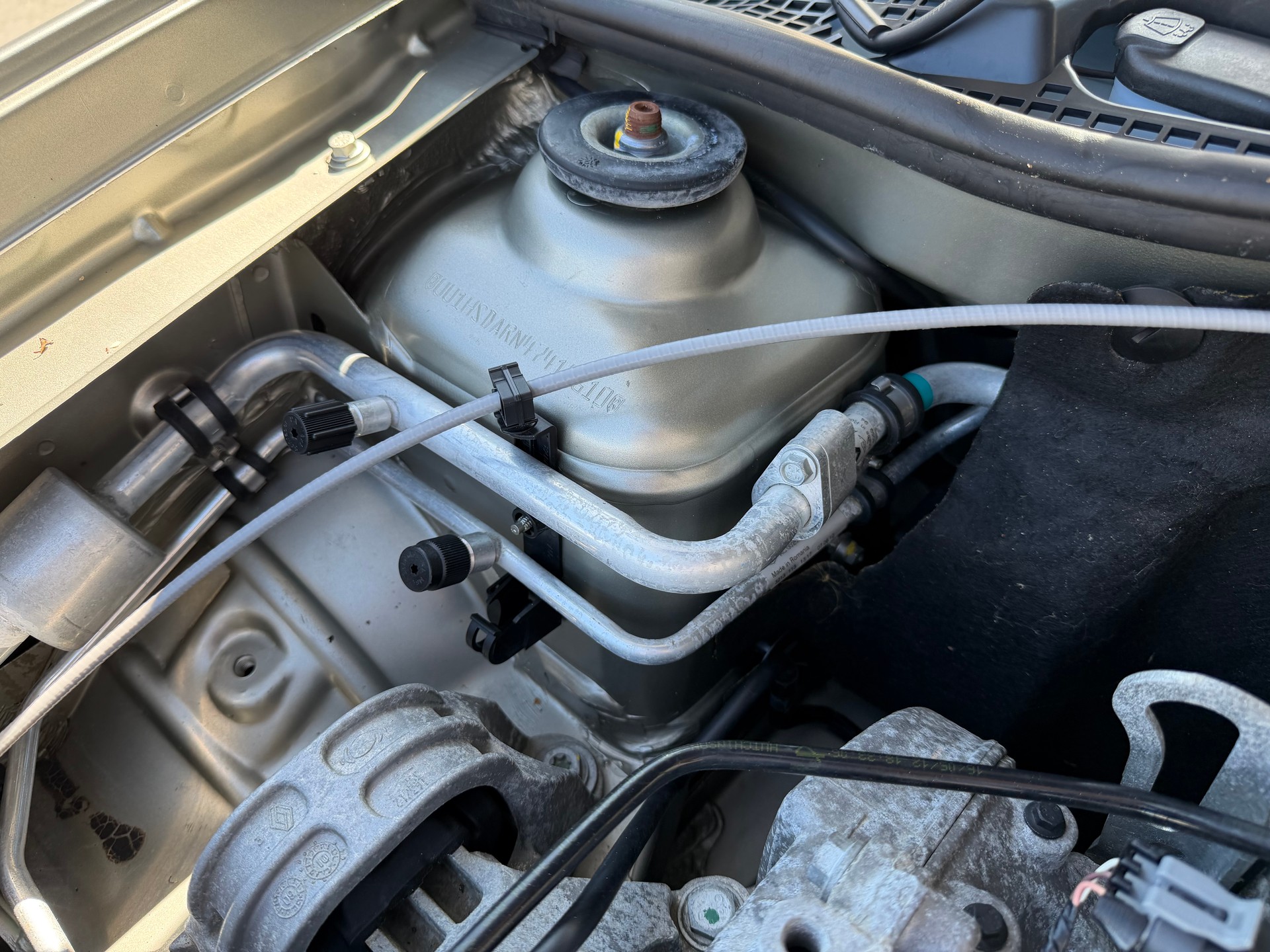 DACIA Duster 1.6 Ambiance 4x4-image-49