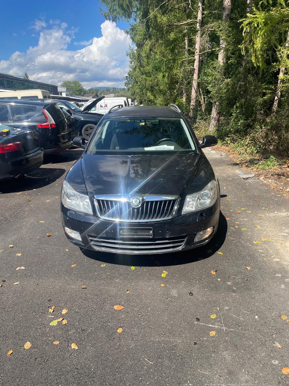SKODA Octavia Combi 1.8 TSI Laurin & Klement 4x4-image-0