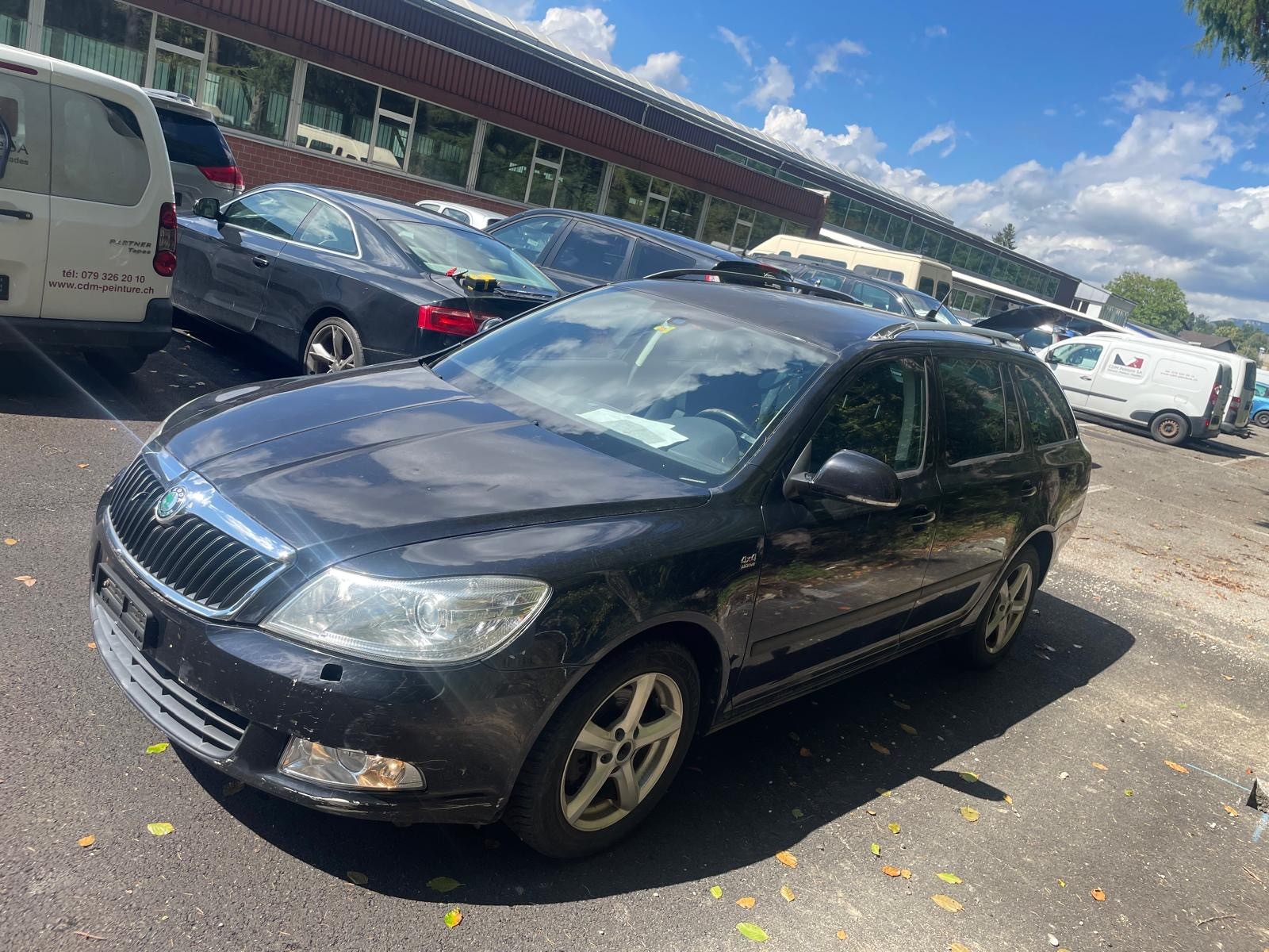 SKODA Octavia Combi 1.8 TSI Laurin & Klement 4x4-image-1