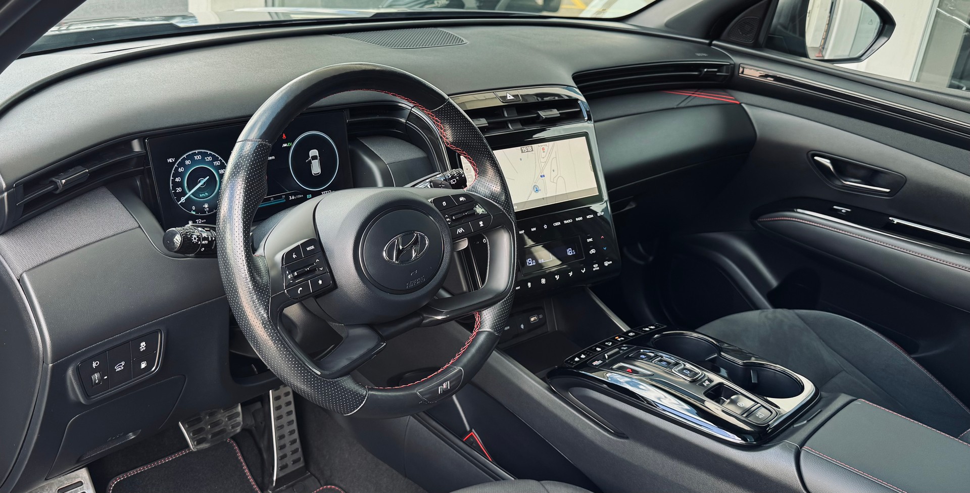 HYUNDAI Tucson 1.6 TGDI PHEV N Line LUX pack 4WD-image-6