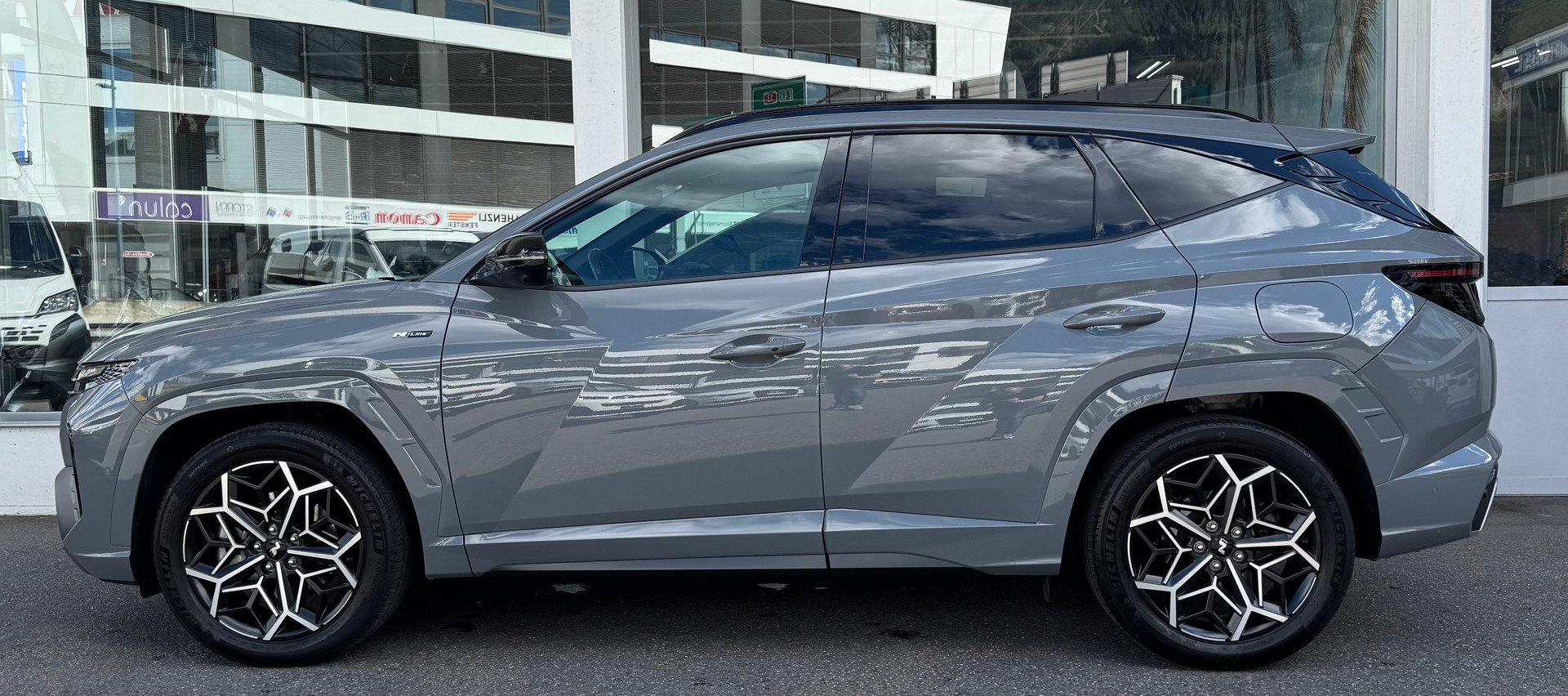 HYUNDAI Tucson 1.6 TGDI PHEV N Line LUX pack 4WD-image-2