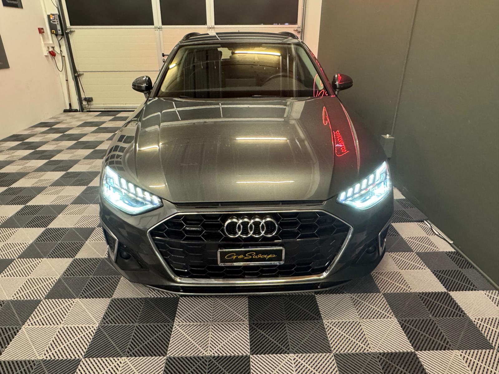 AUDI A4 Avant 40 TDI S line quattro S-tronic-image-8