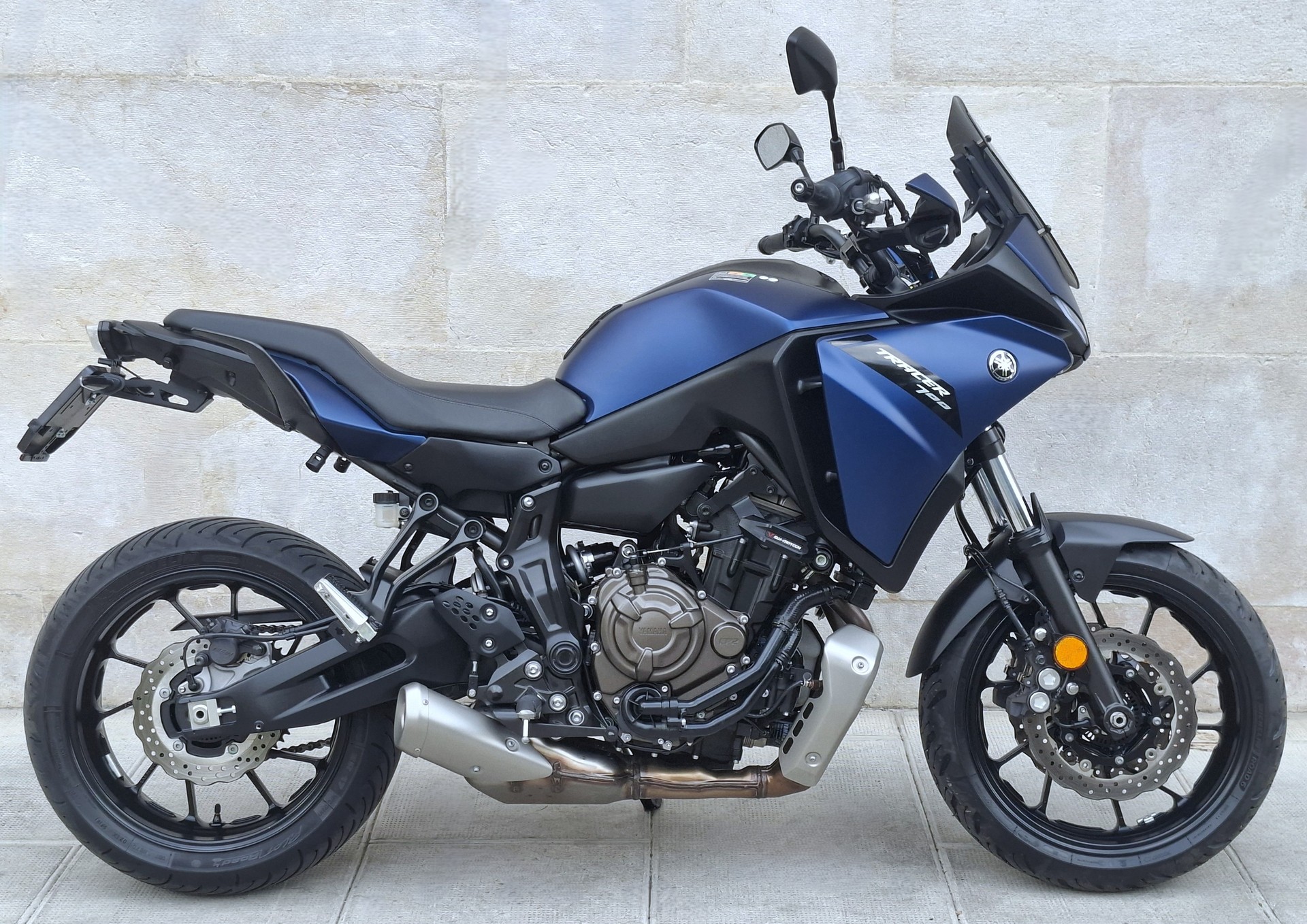 YAMAHA TRACER 7
