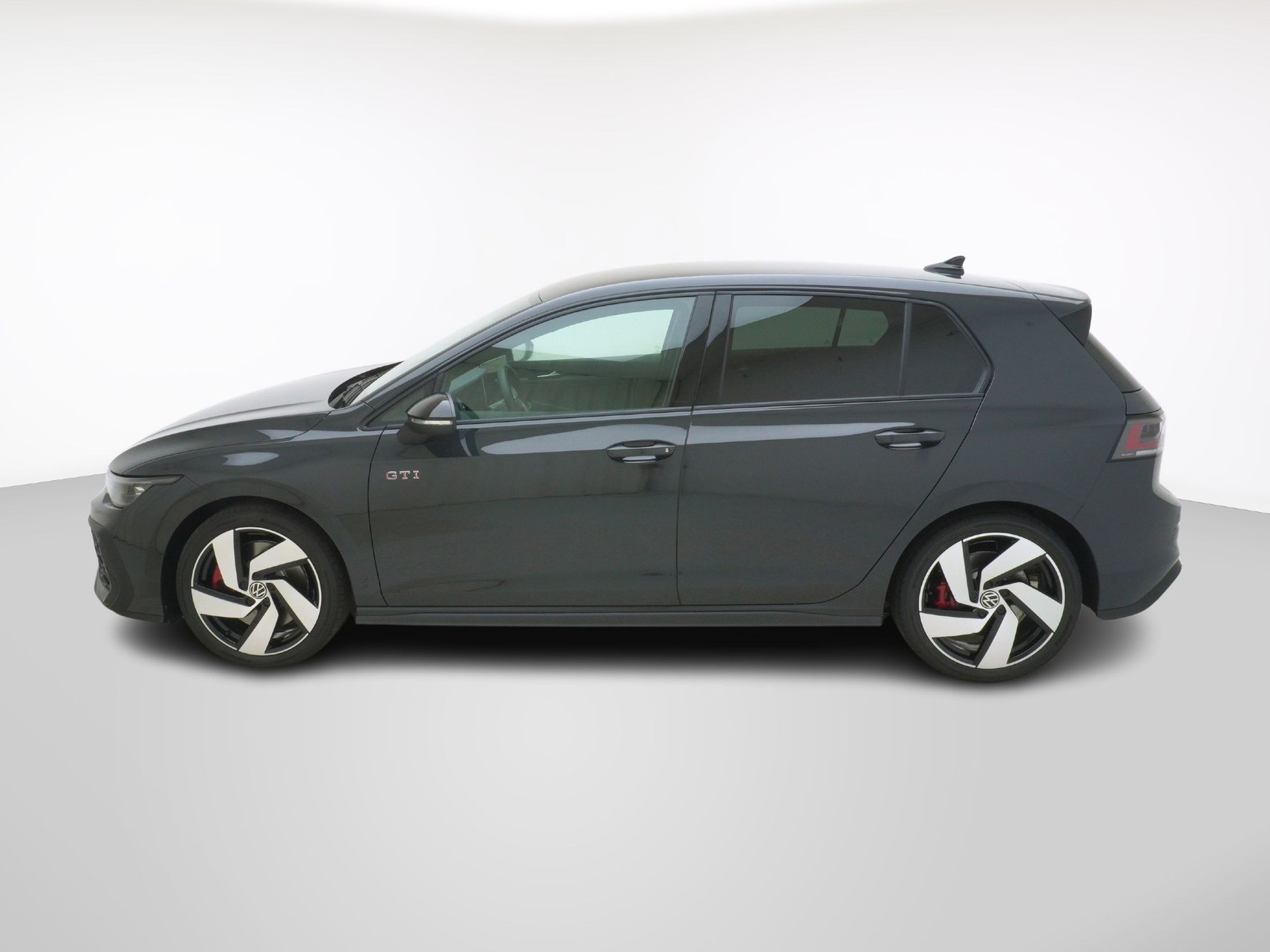 VW Golf VIII 2.0 TSI GTI DSG-image-1