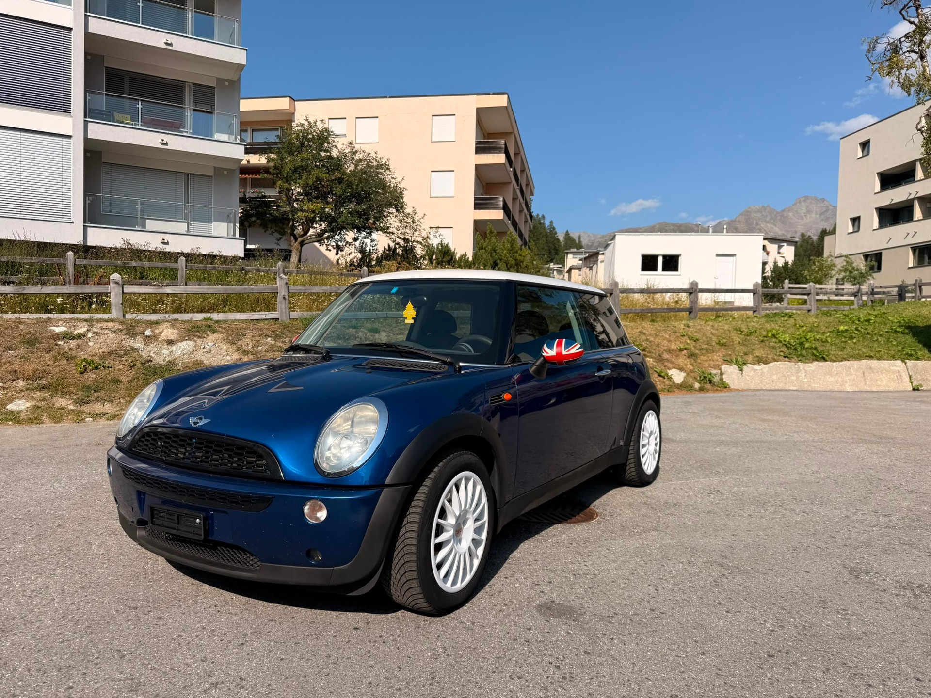MINI 1.6i One-image-1
