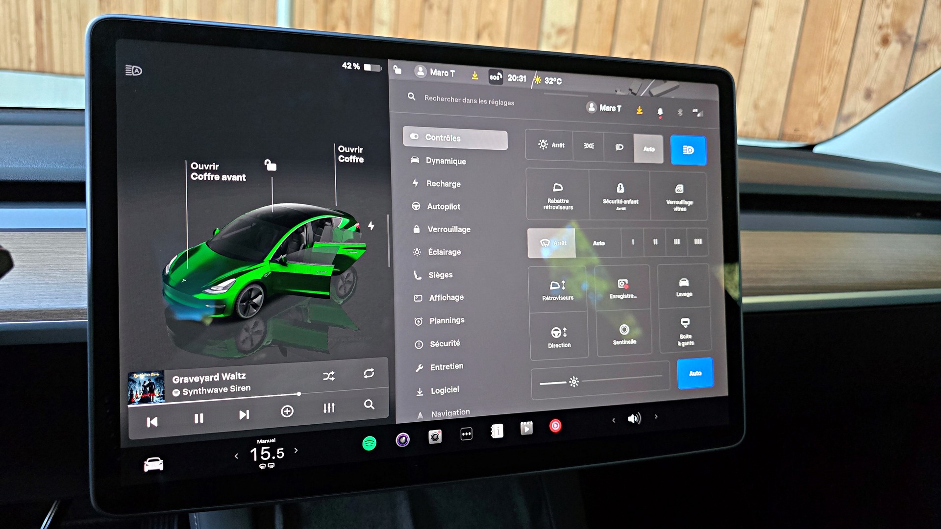 TESLA Standard Range Plus RWD-image-11