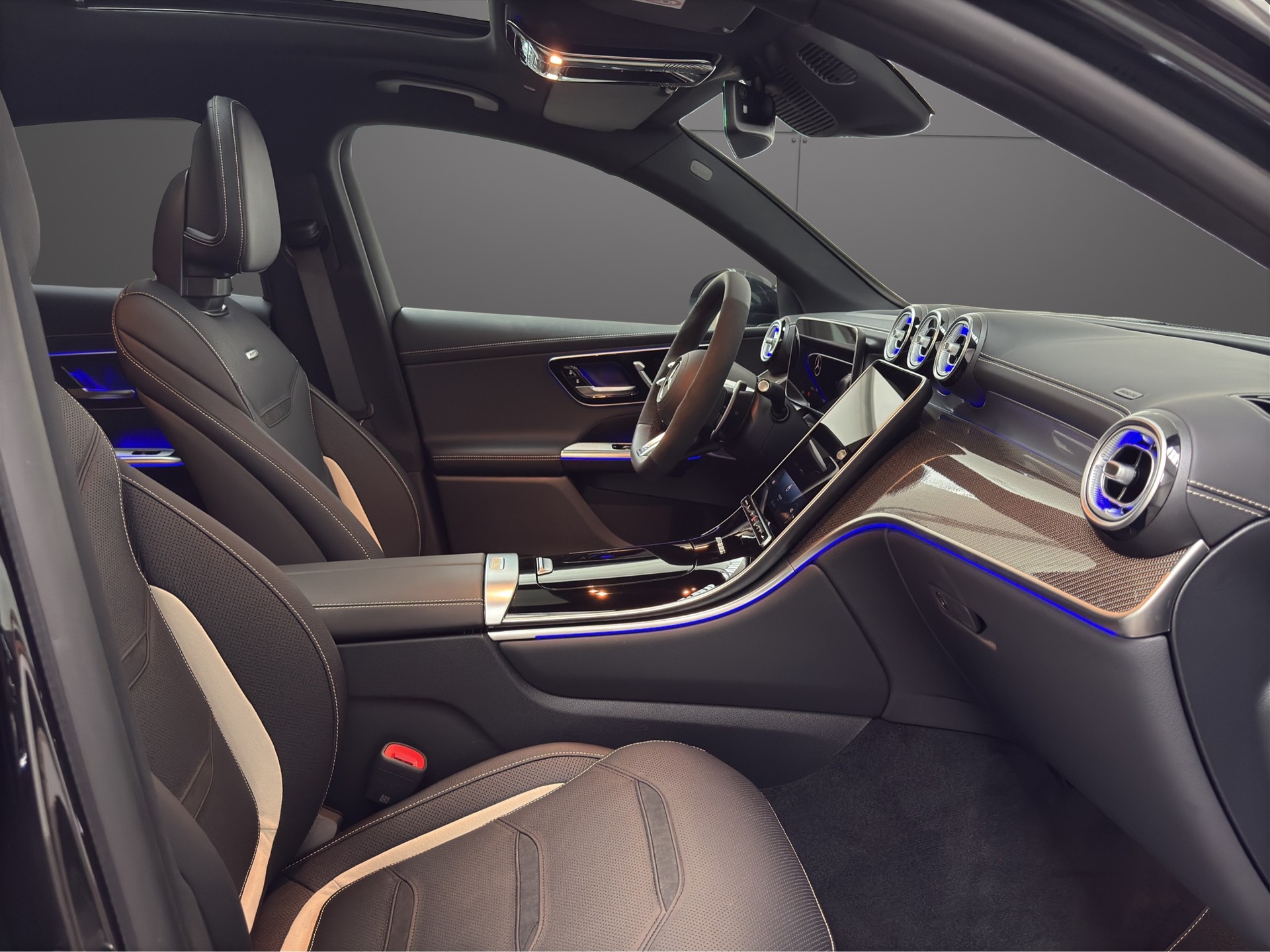 MERCEDES-BENZ GLC Coupé 53 AMG "Golden Accents PACK"-image-12