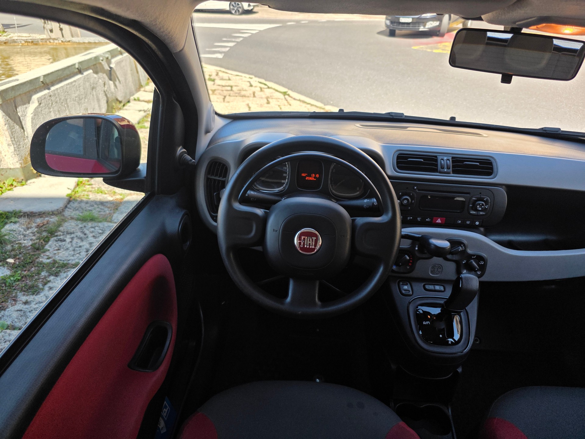 FIAT Panda 0.9 Twinair Turbo Easy MTA-image-10