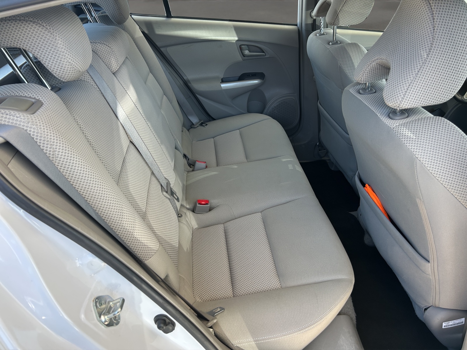HONDA Insight 1.3i Hybrid Elegance CVT-image-16