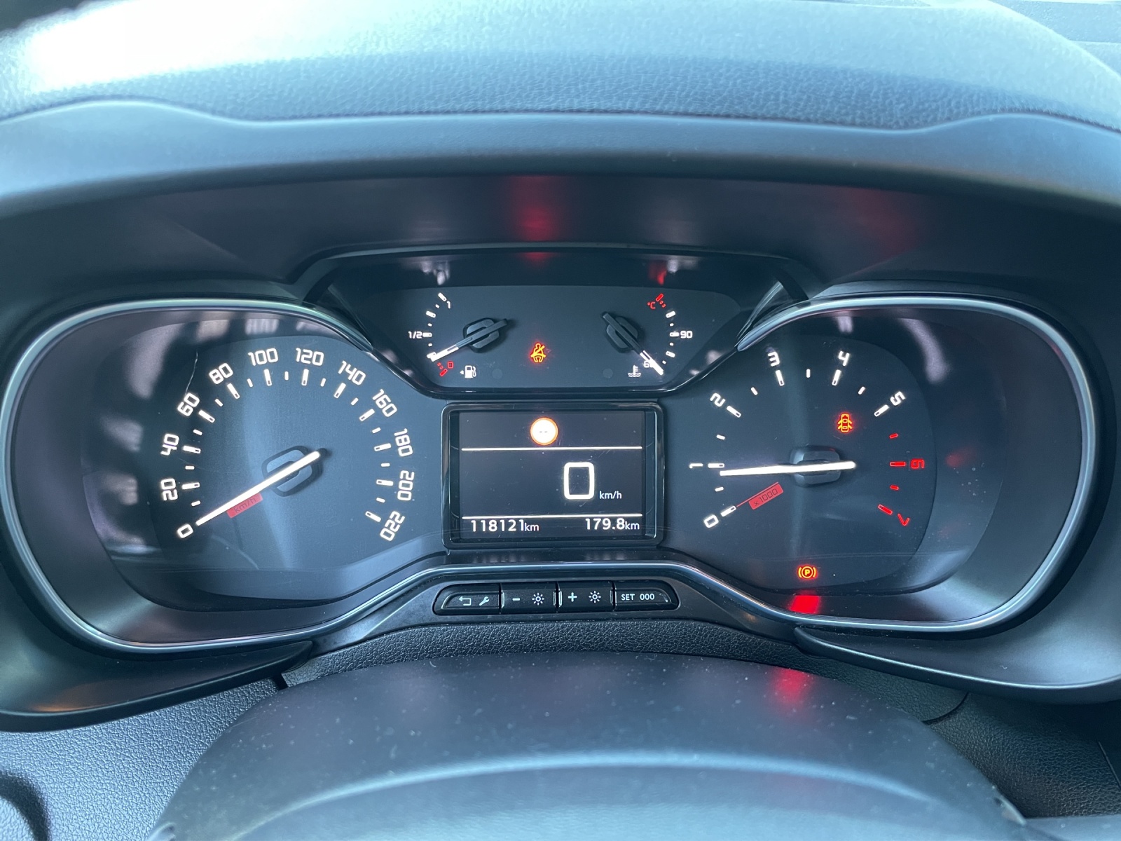 CITROEN Berlingo 1.2 PureTech 130 Feel-image-15
