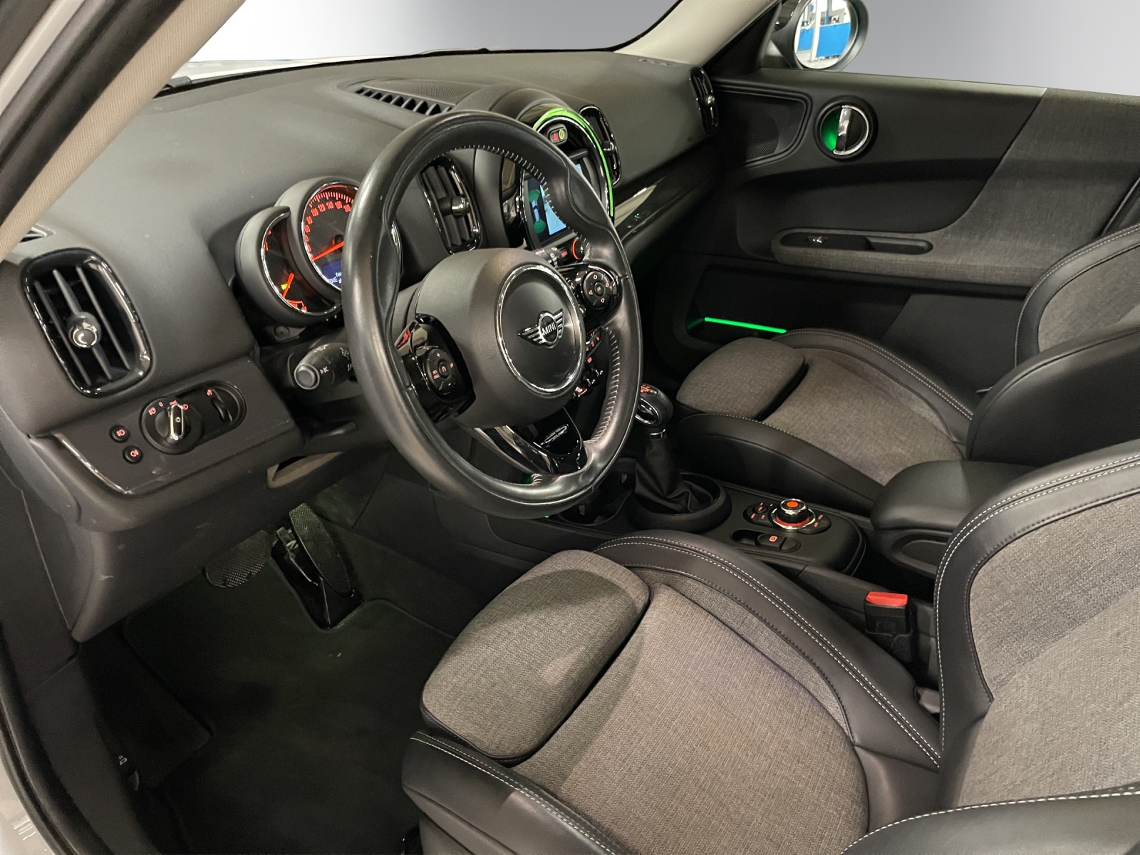 MINI Countryman Cooper S FWD Steptronic DKG-image-8
