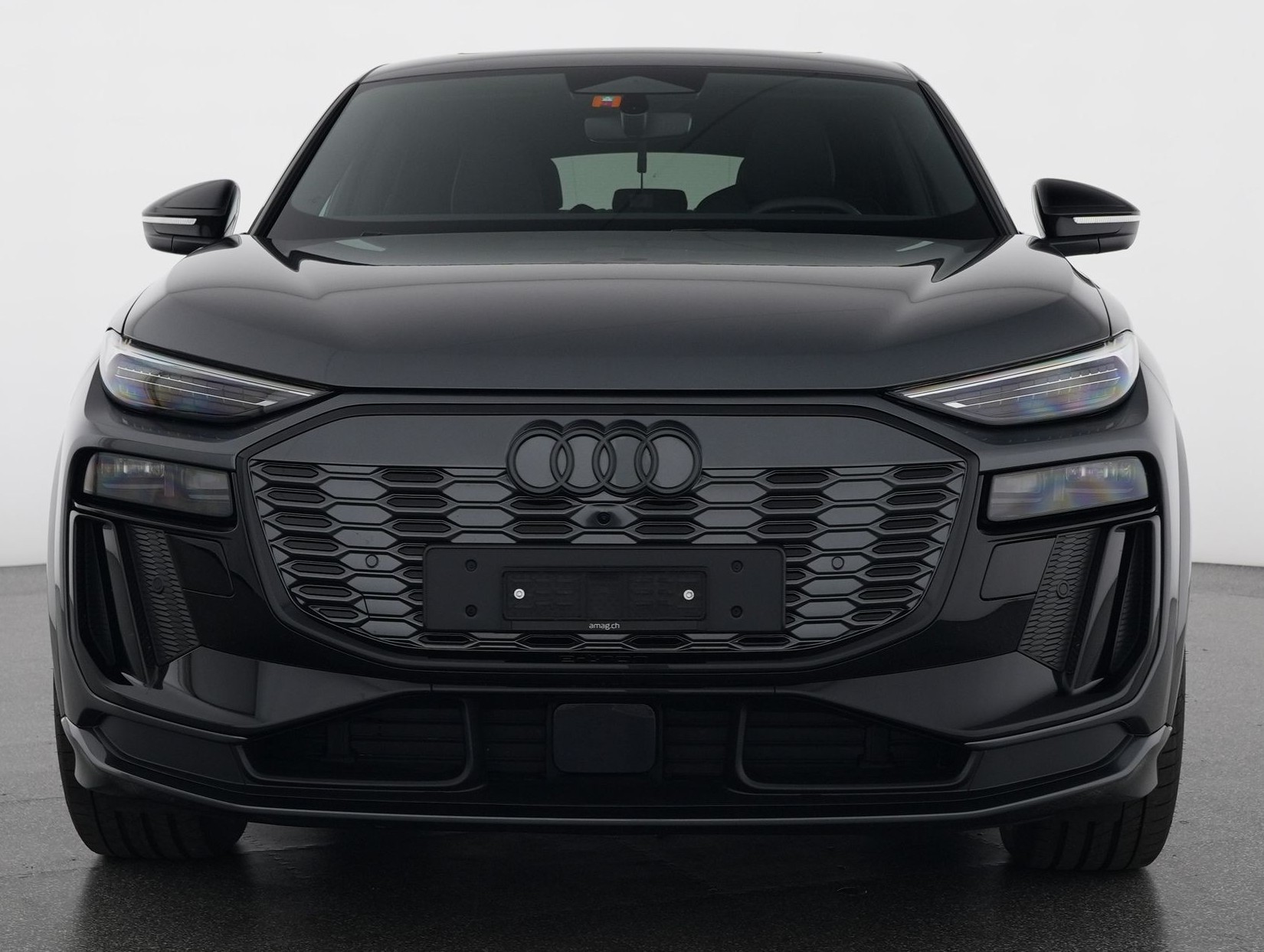 AUDI Q6 Sportback e-tron quattro S-Line Tech pro mit Anhängerkupplung-image-5