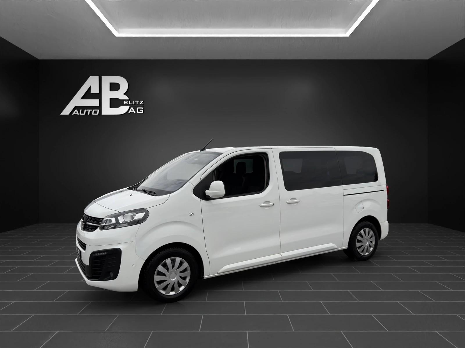 OPEL Zafira Life 2.0 CDTI Business Edition M Automatik-image-1