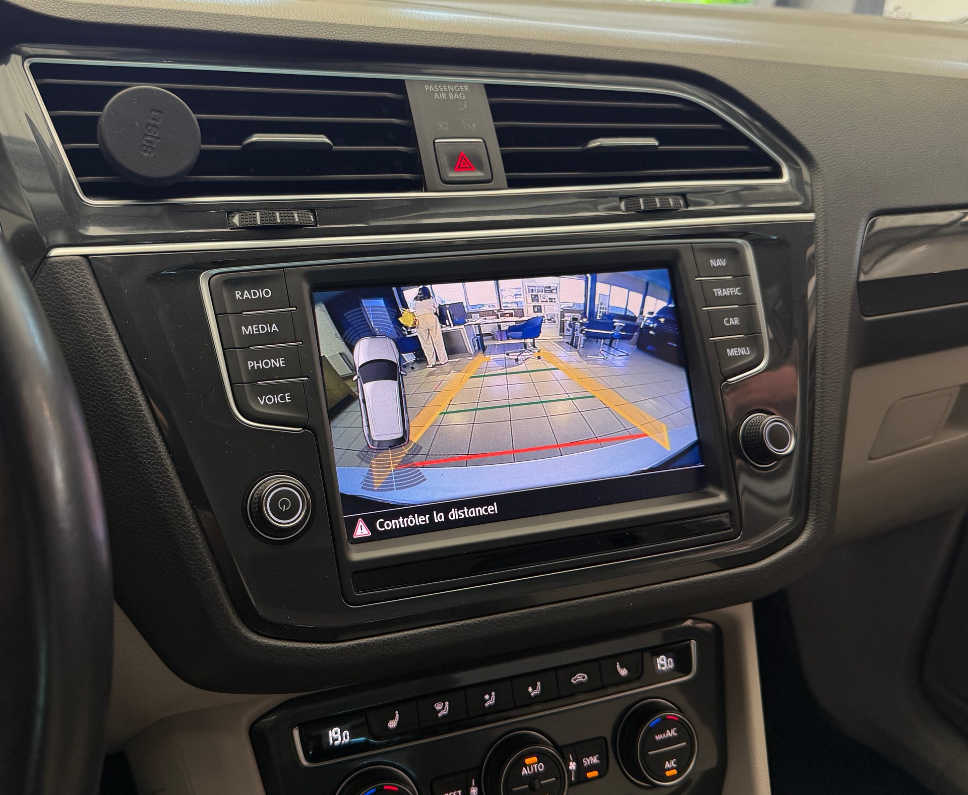 VW Tiguan 2.0TSI Highline 4Motion DSG R-Line-image-8